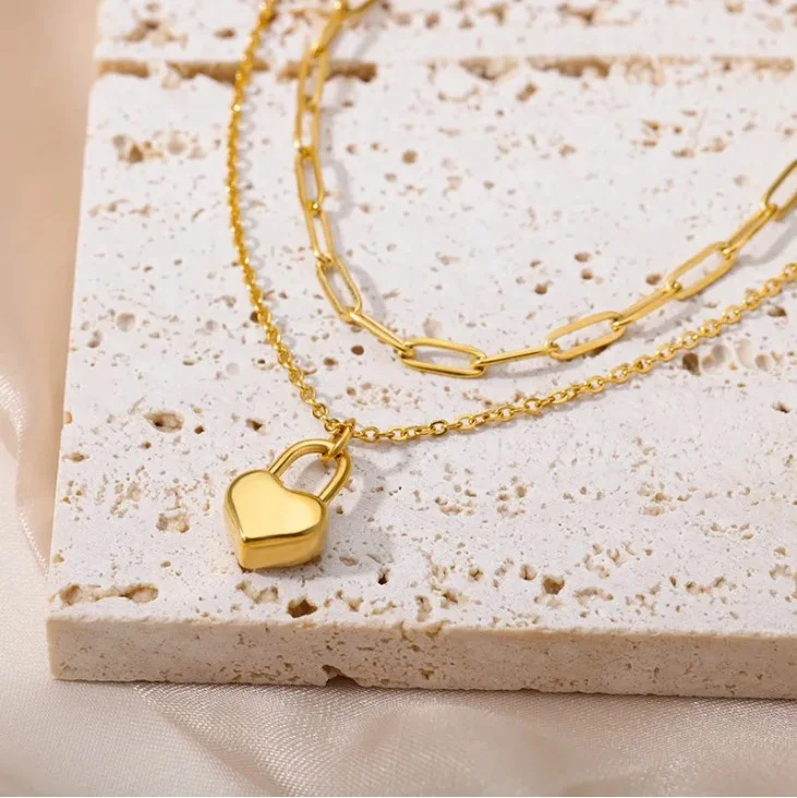 Collier pendentif femme 2 rangées acier inoxydable doré cadenas cœur