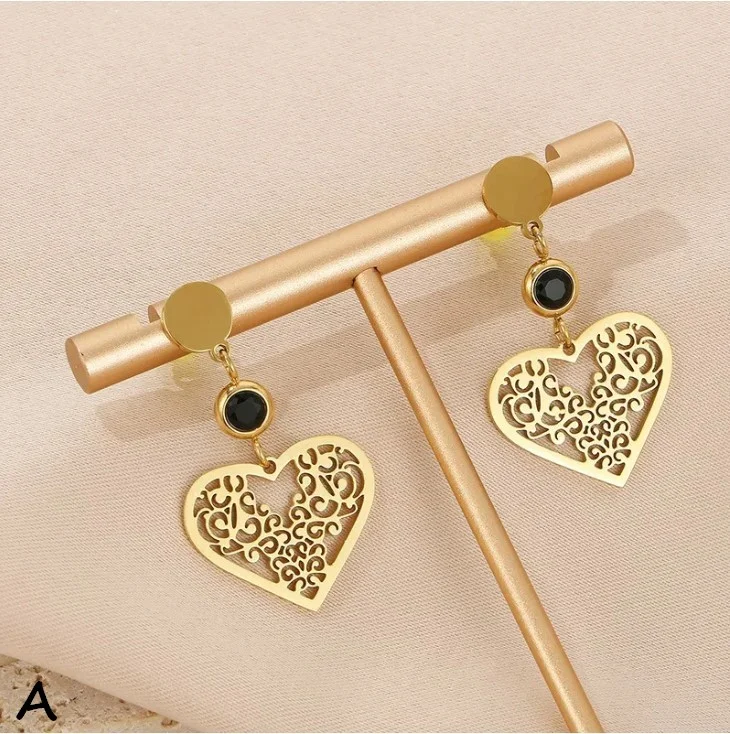 Boucles d'oreille pendante femme acier inoxydable doré COEUR B - Photo 2