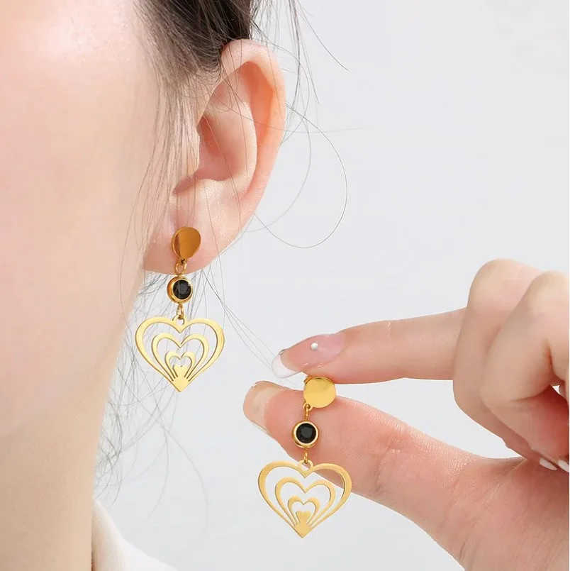 Boucles d'oreille pendante femme acier inoxydable doré COEUR A - Photo 3