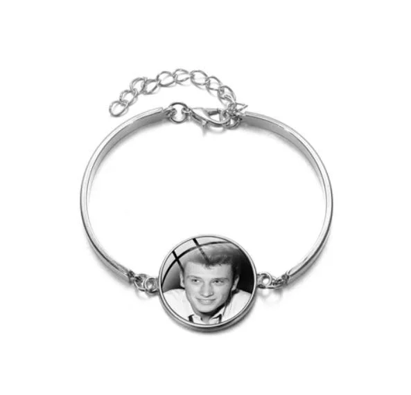 Superbe bracelet féminin hommage au ‘taulier’ Johnny