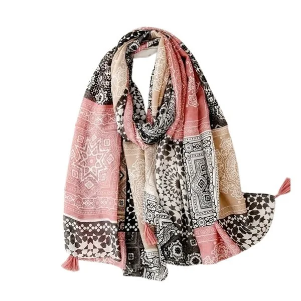 Châle Etole femme rectangle à pompons polyester 80 x 180 cm GEOMETRIE
