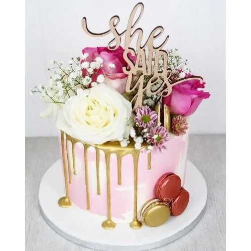 Cake topper "She Said Yes" - Photo 1