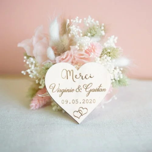 Cadeau de remerciement magnet en bois à personnaliser - Motif coeur - Photo 1