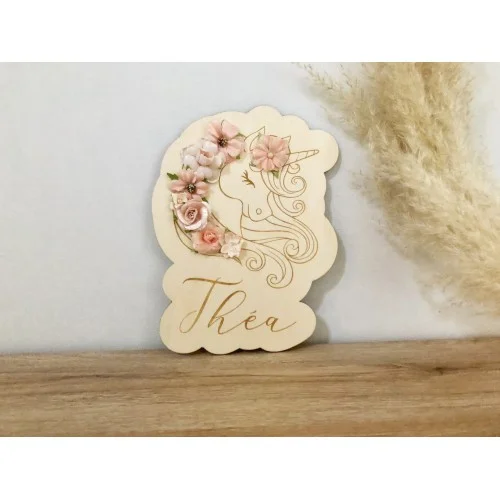 Plaque de porte fleurie à personnaliser avec prénom et motif licorne - Super sjp