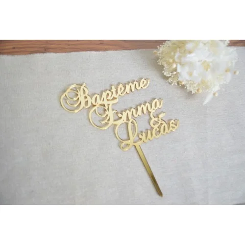 Cake topper de Baptême sur 3 lignes avec prénoms écriture manuscrite, bois ou plexiglas - Super sjp