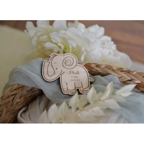 Magnet éléphant en bois à personnaliser - Photo 1