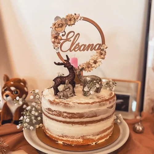 Cake topper fleuri à personnaliser avec prénom(s), en bois, dans les tons de nude, blanc & cuivré - Photo 1