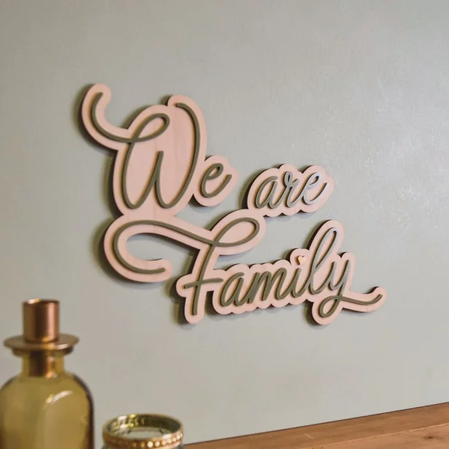 Enseigne We are family - Super sjp