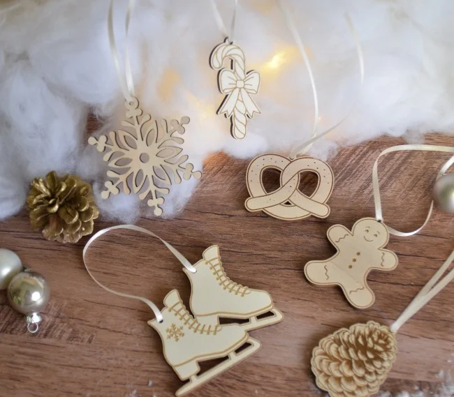 Coffret de 6 ornements de Noël - Super sjp