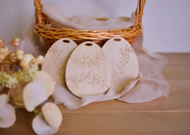 Trio d'oeufs de Pâques en bois thème végétal - Photo 1