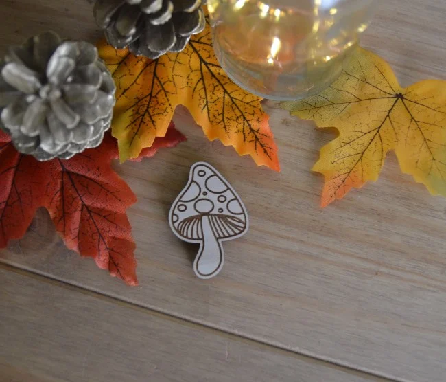 Magnet en bois forme champignon - Super sjp