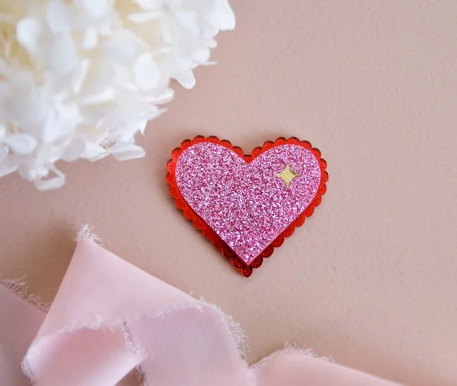 Magnet décoratif  “Coeur aimant” - Photo 1