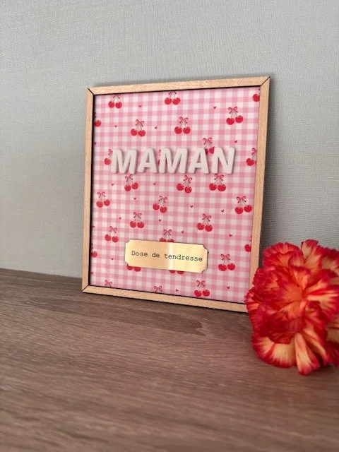 Cadre Le Mot "Maman" motif cerises - Super sjp