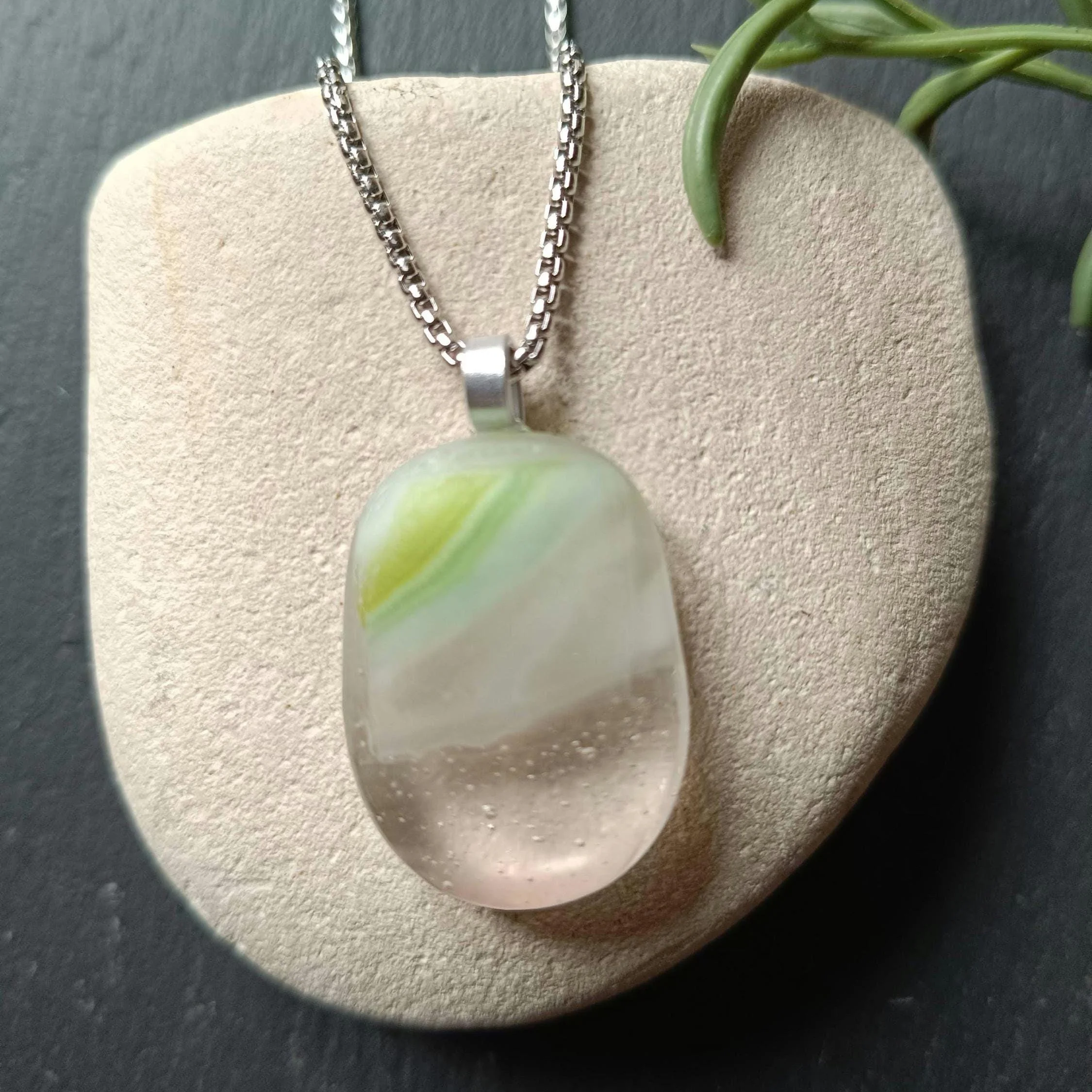 Fused glass Pendant Necklace: Transparent Handmade Jewellery - Photo 1
