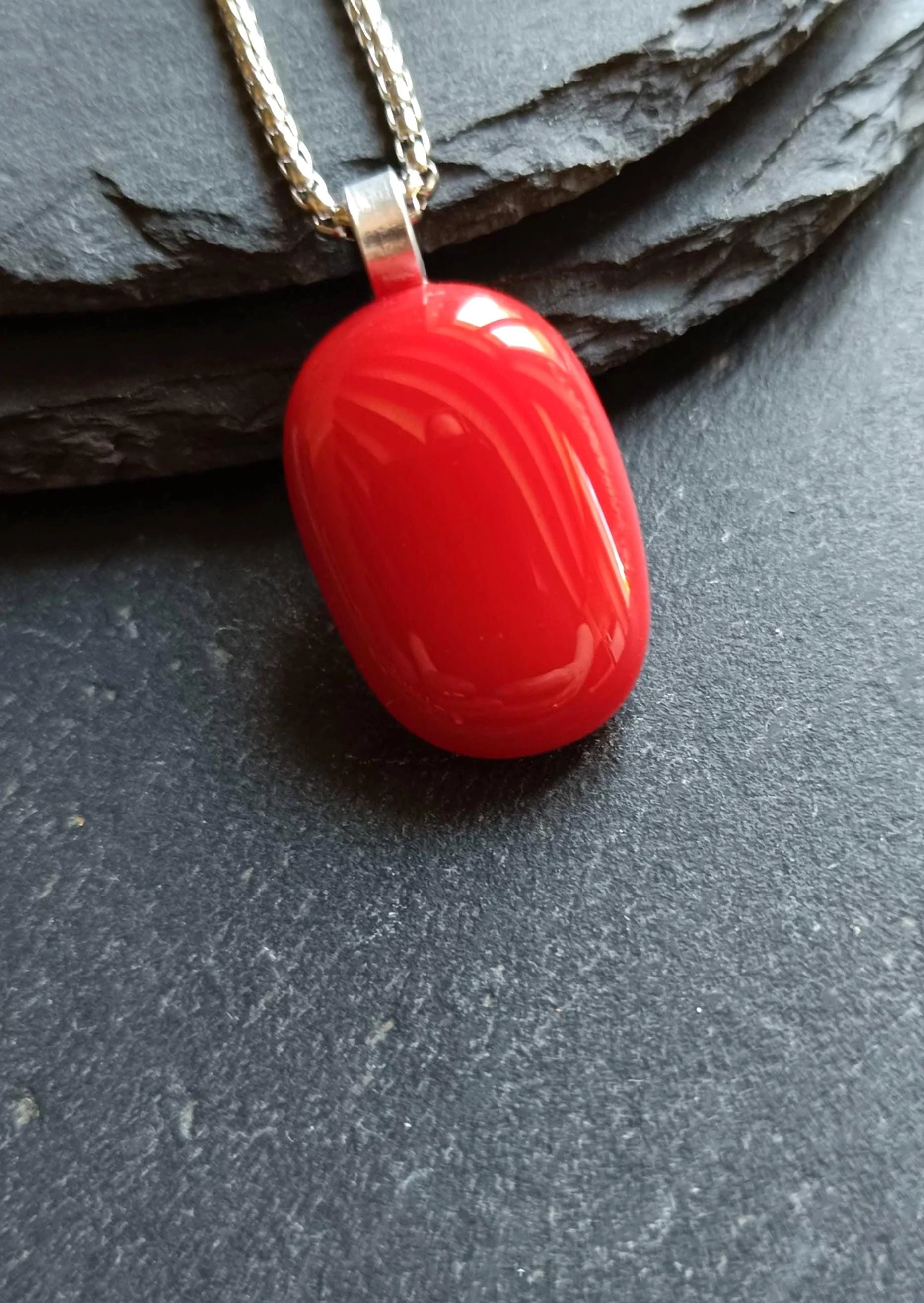 Red Fused Glass Pendant Necklace, Artisan Handmade Jewellery - Photo 2