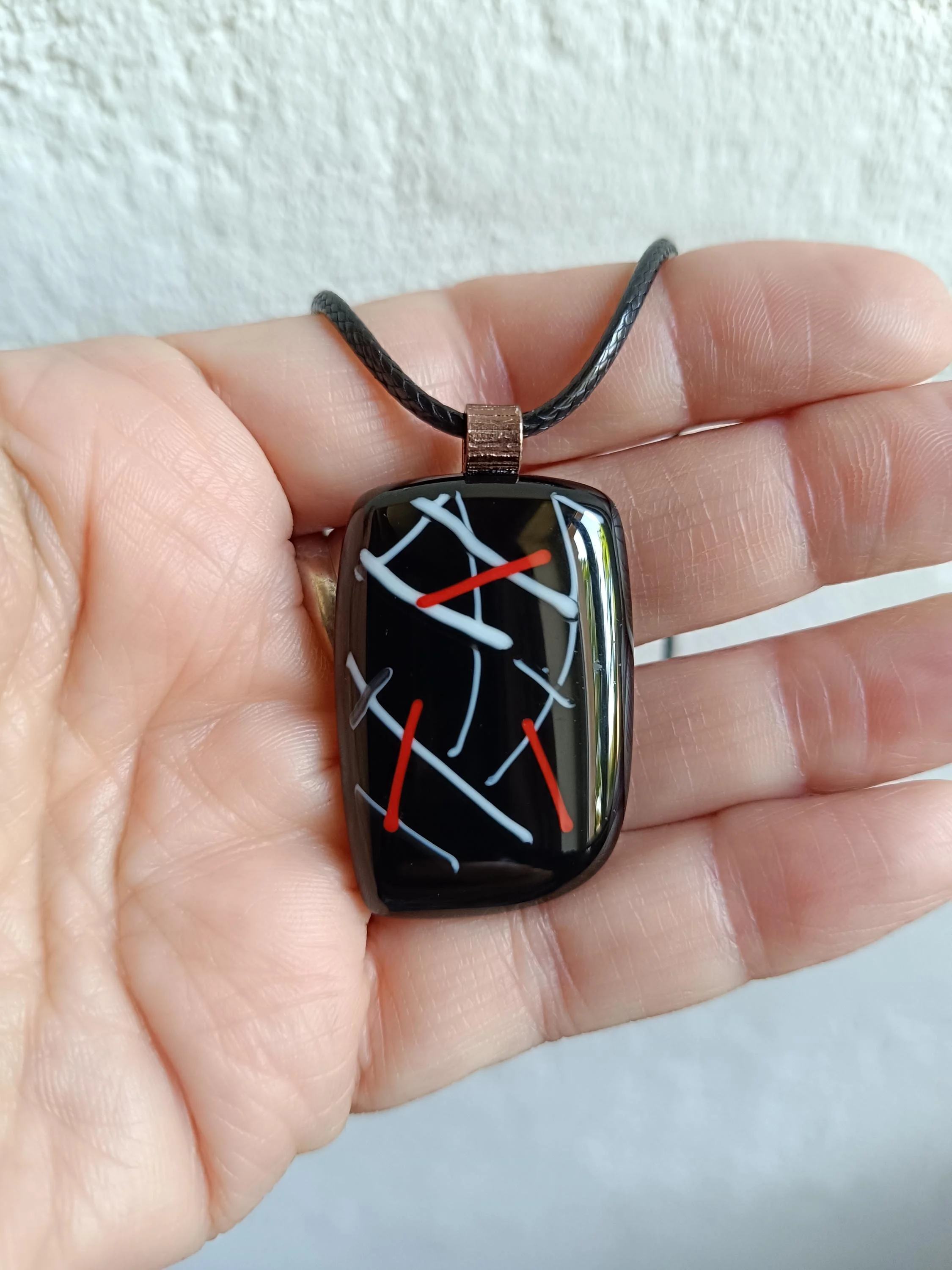 Fused glass pendant corded necklace, handmade jewellery unisex - Photo 3