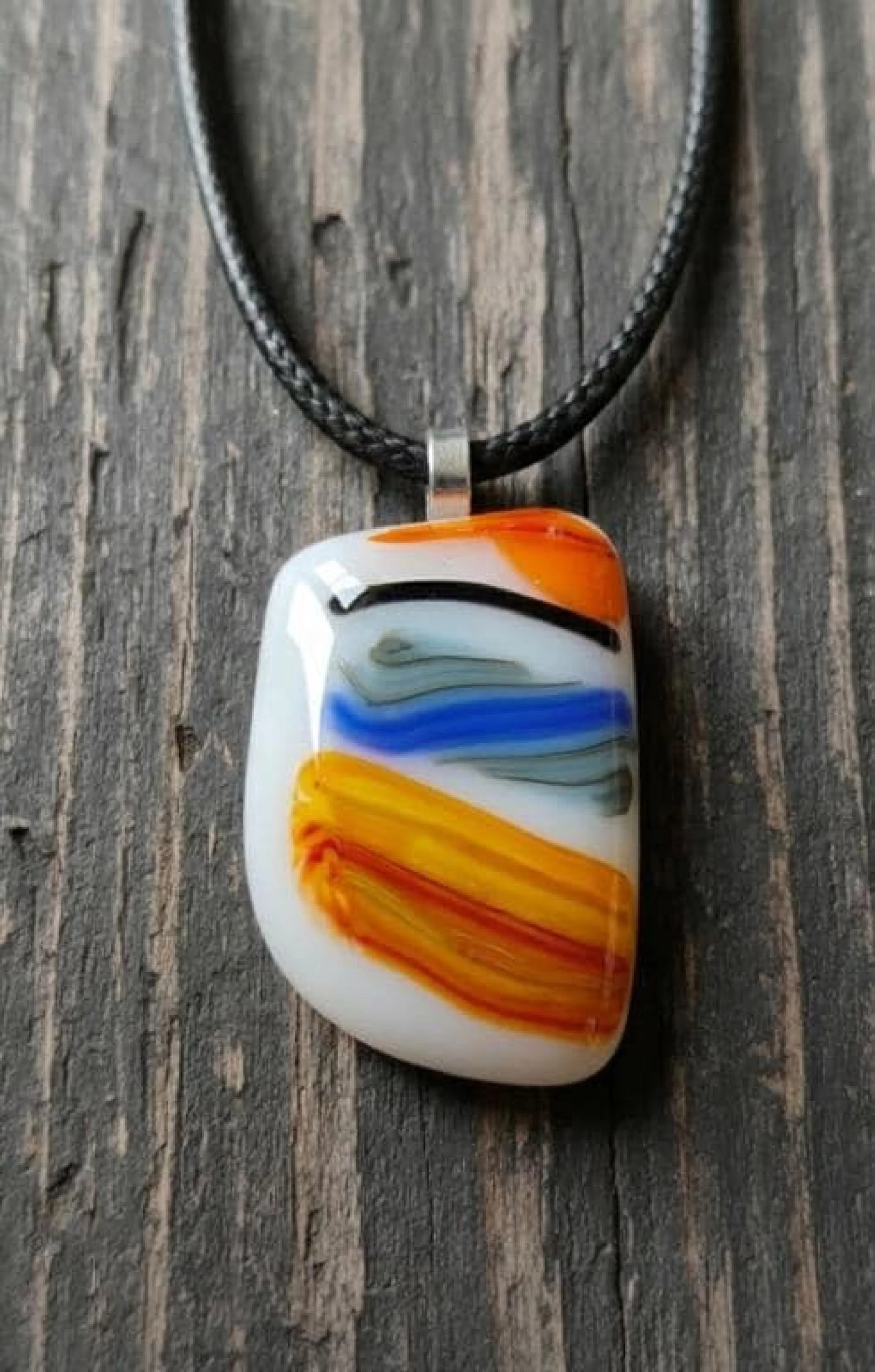 Multicoloured large fused glass pendant necklace, handmade artisan jewellery - Photo 3