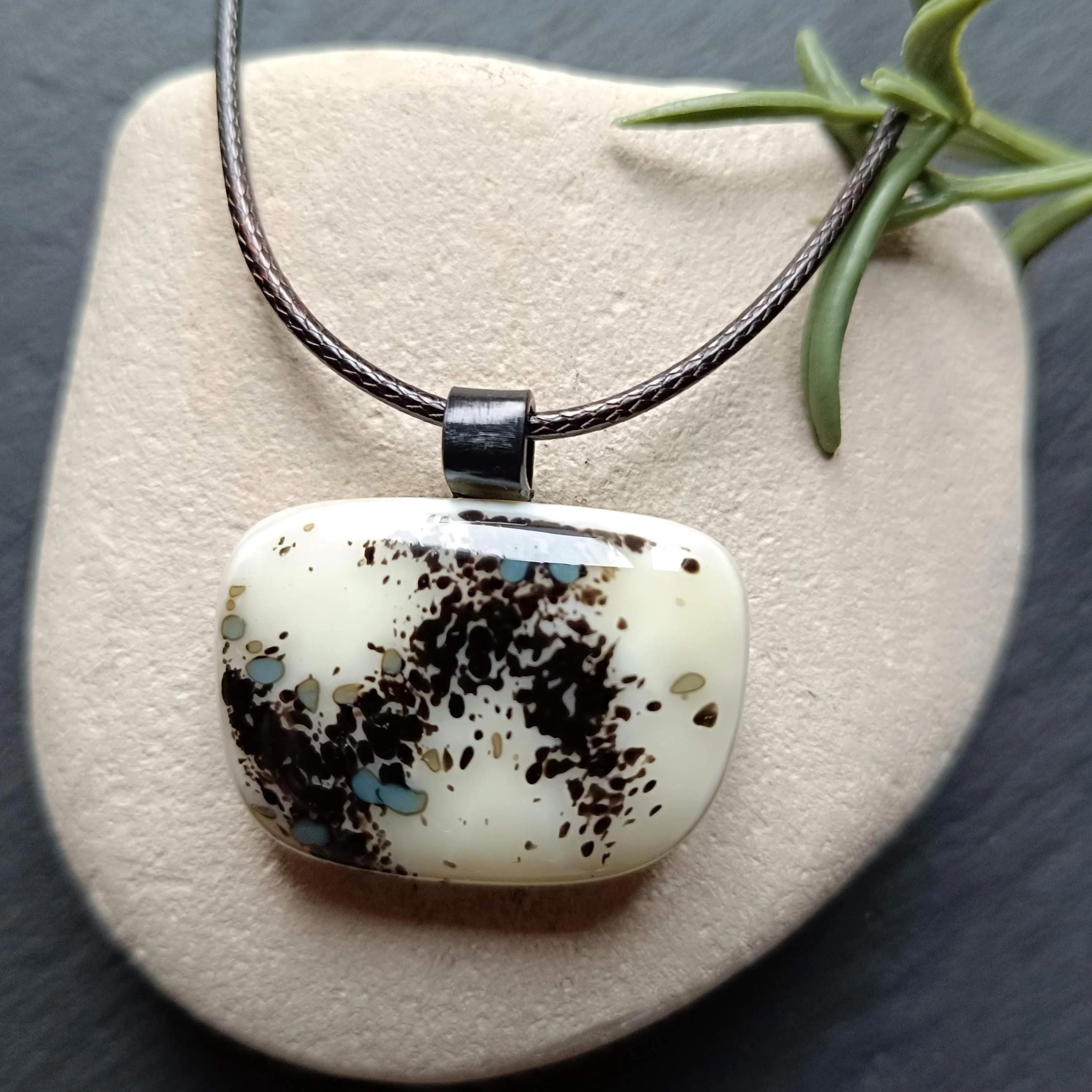 Black and vanilla fused glass pendant necklace, handmade jewelry - Photo 1