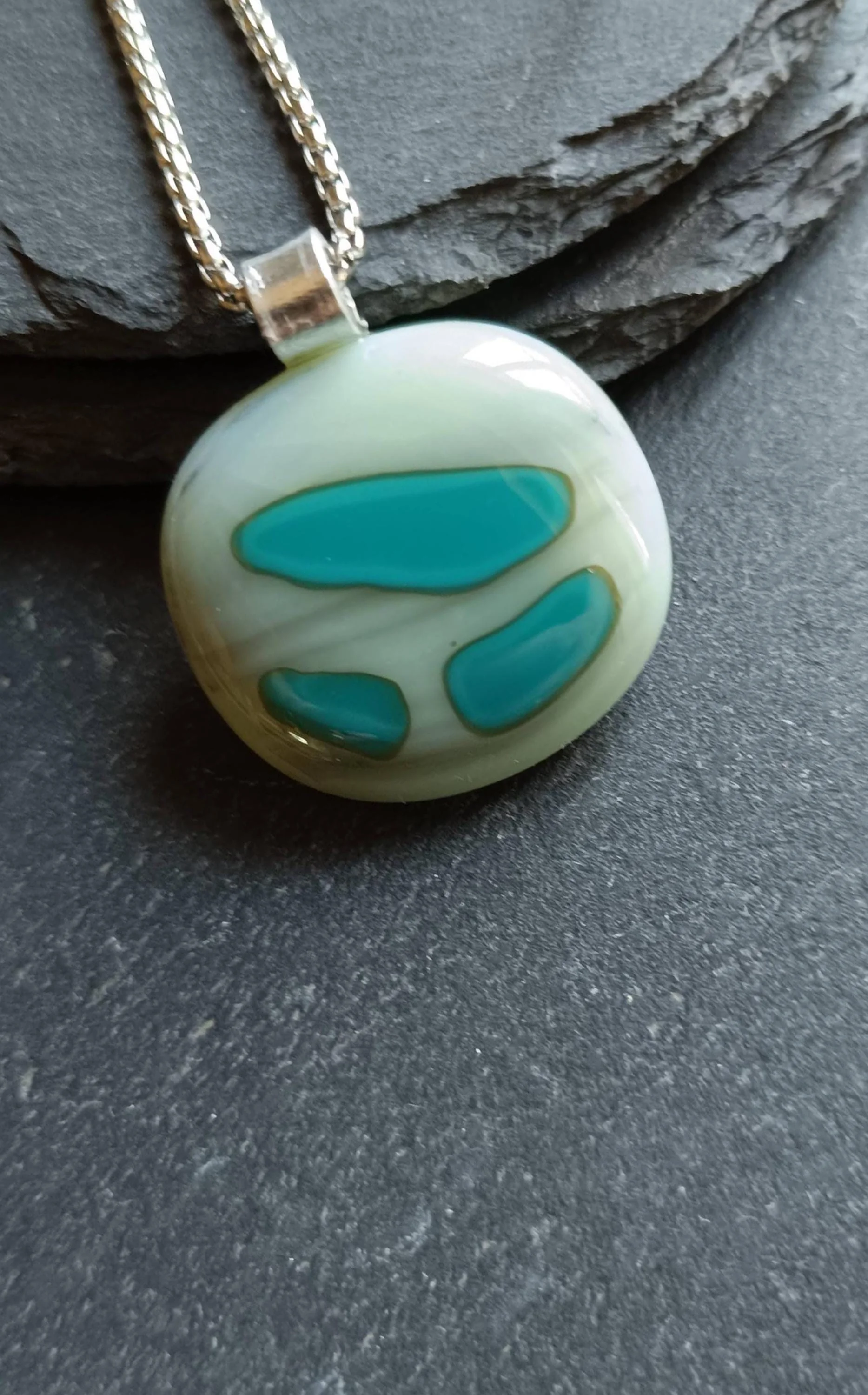 Fused Glass Abstract Pendant with necklace, handmade jewellery - Photo 5