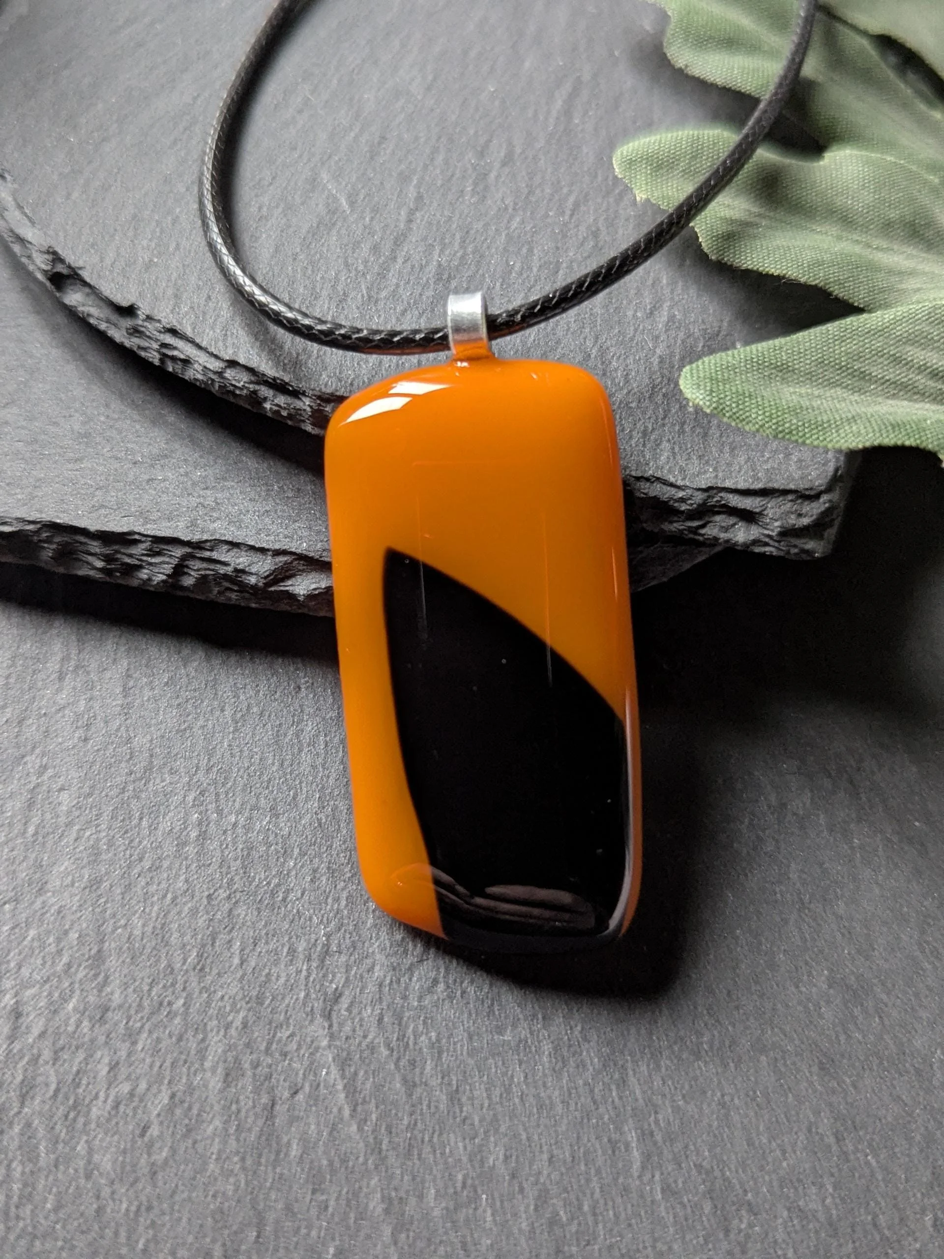 Orange and black fused glass pendant necklace - Photo 4