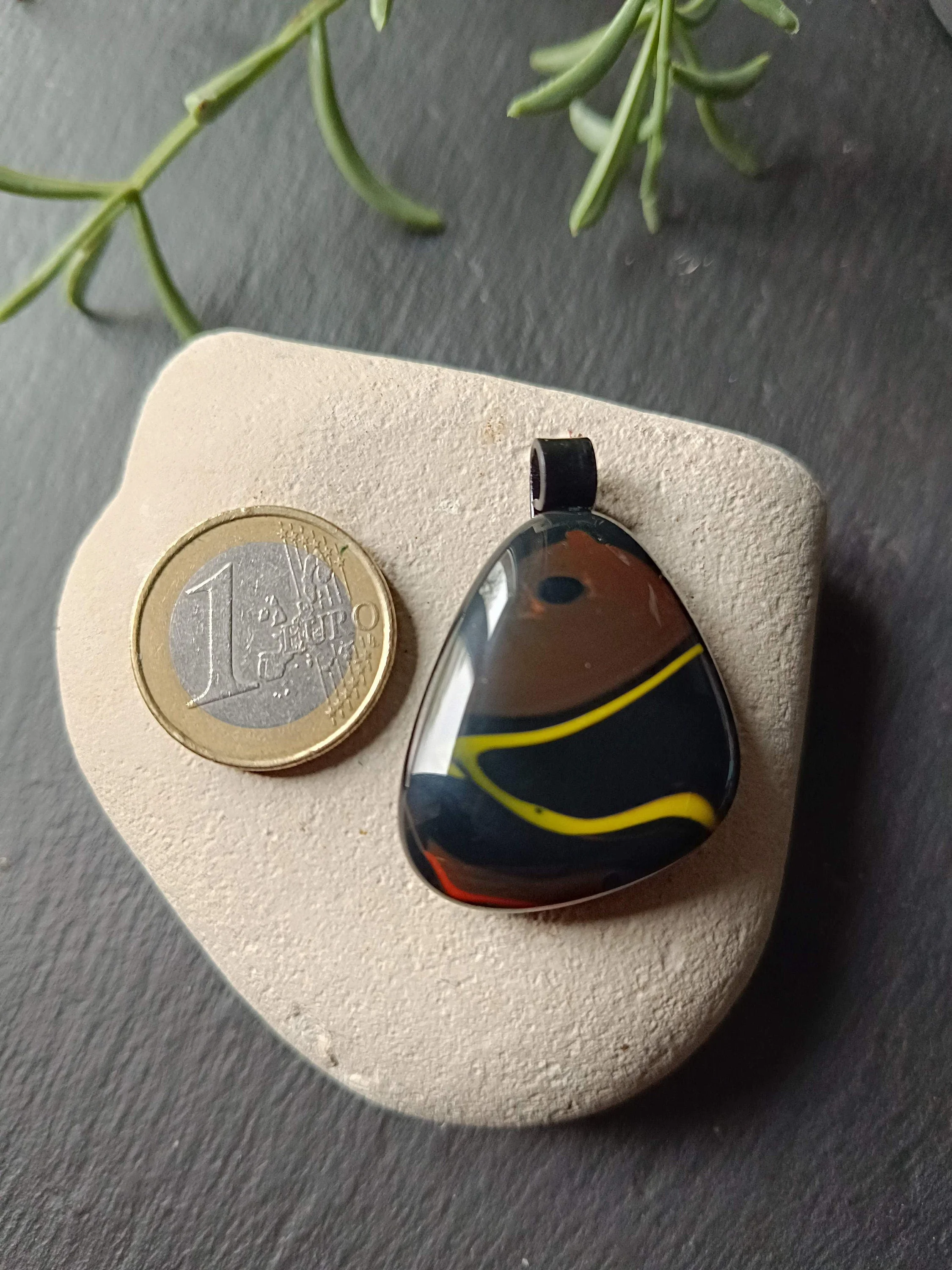 Handcrafted upcycled black brown glass pendant with necklace - Photo 3