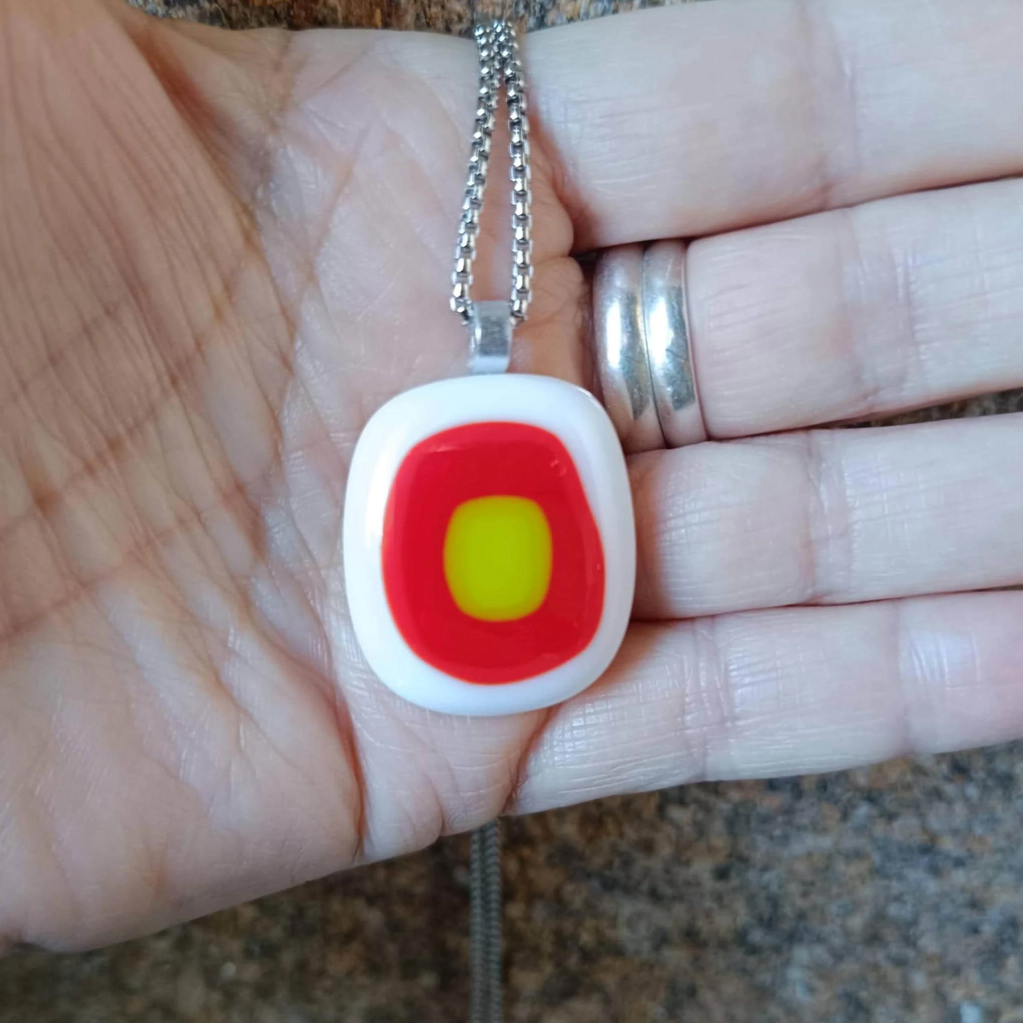 Red, white and lime fused glass pendant with necklace - Photo 4