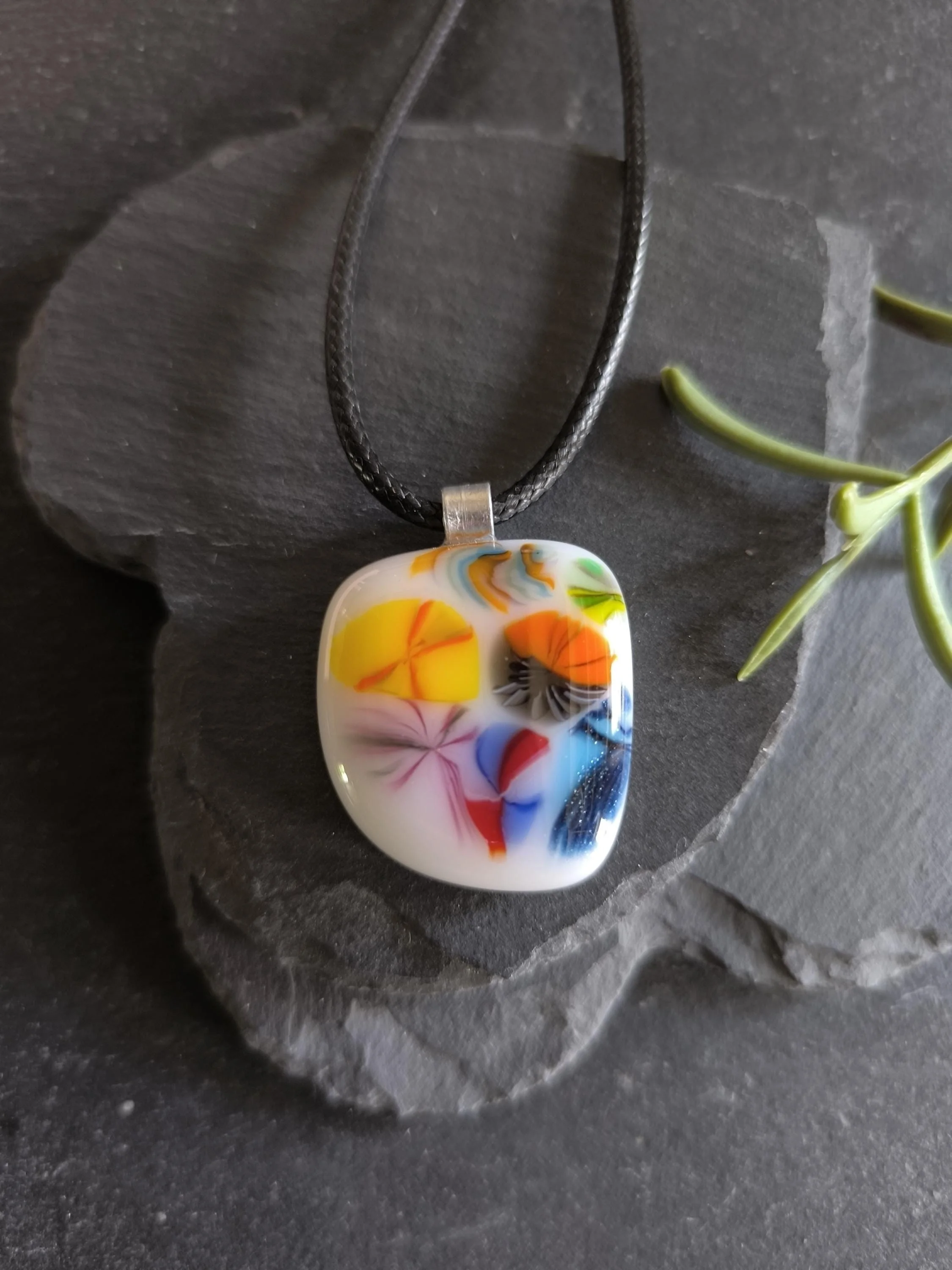 Handmade multicoloured fused glass pendant necklace - Photo 5