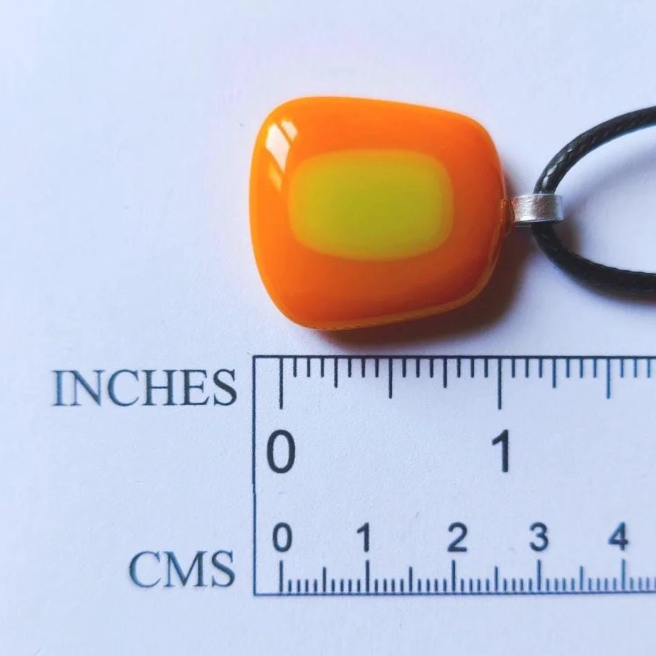 Orange and lime fused glass pendant necklace - Photo 3