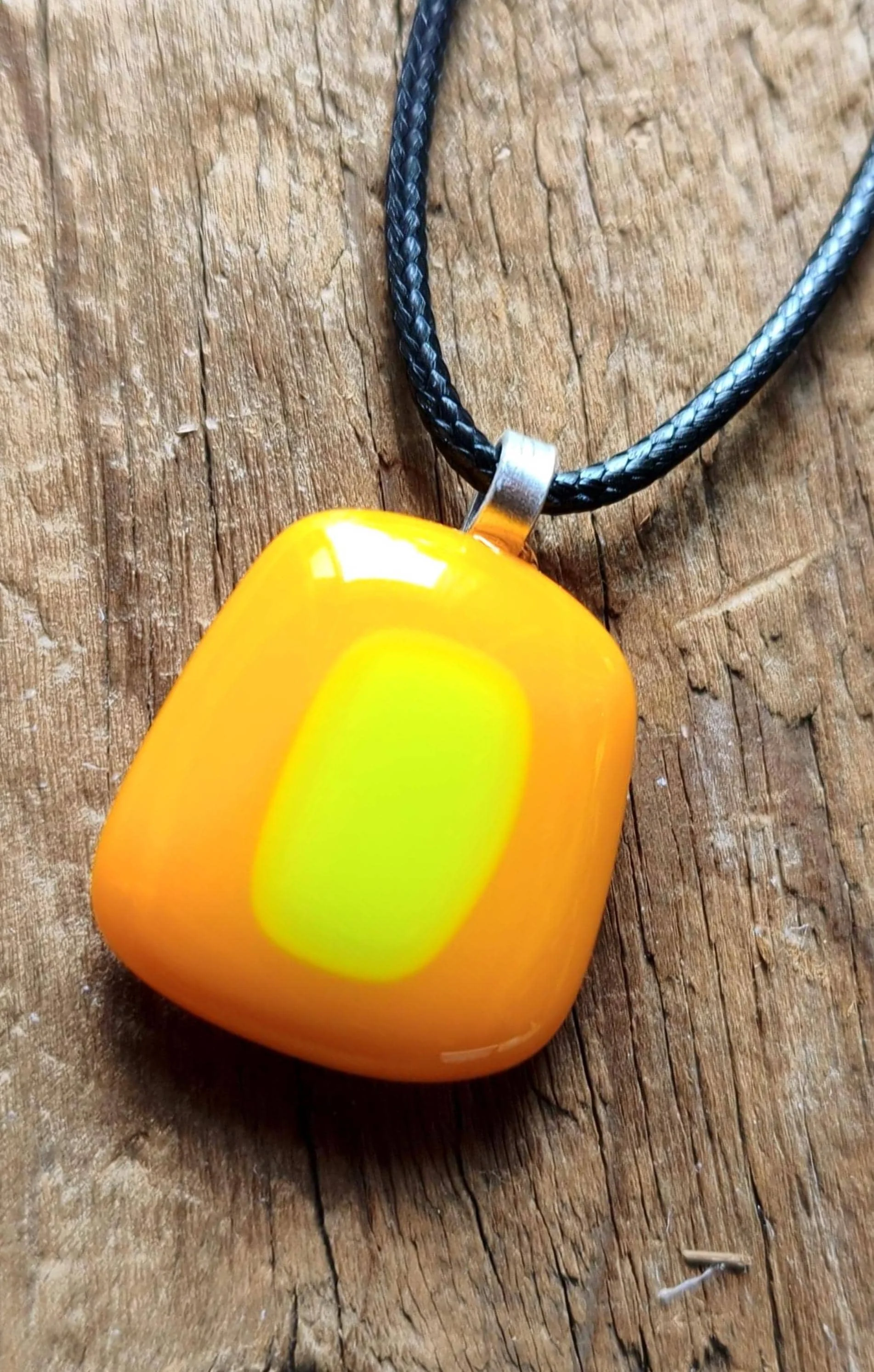 Orange and lime fused glass pendant necklace - Photo 6