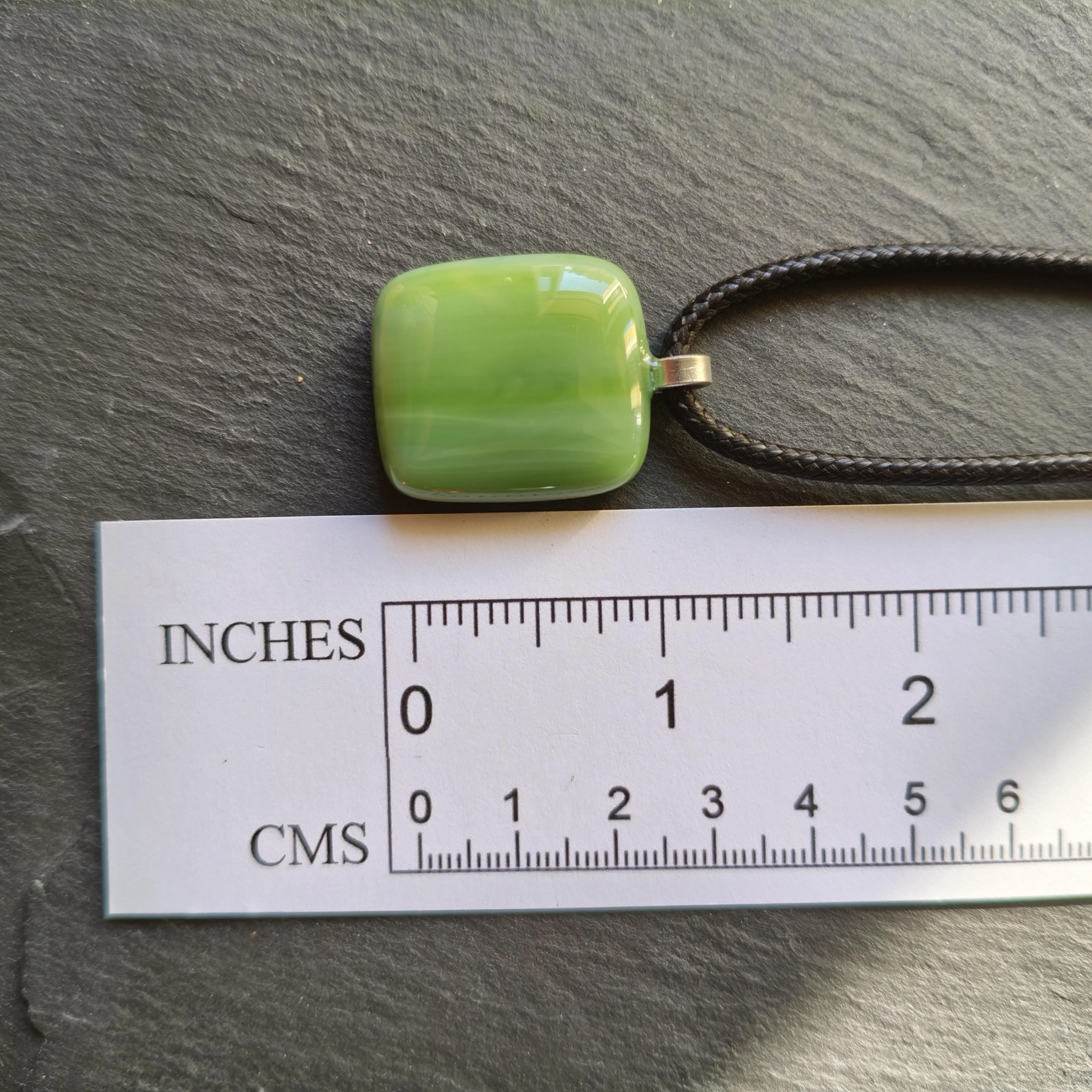 Handcrafted fused green glass pendant necklace - Photo 3