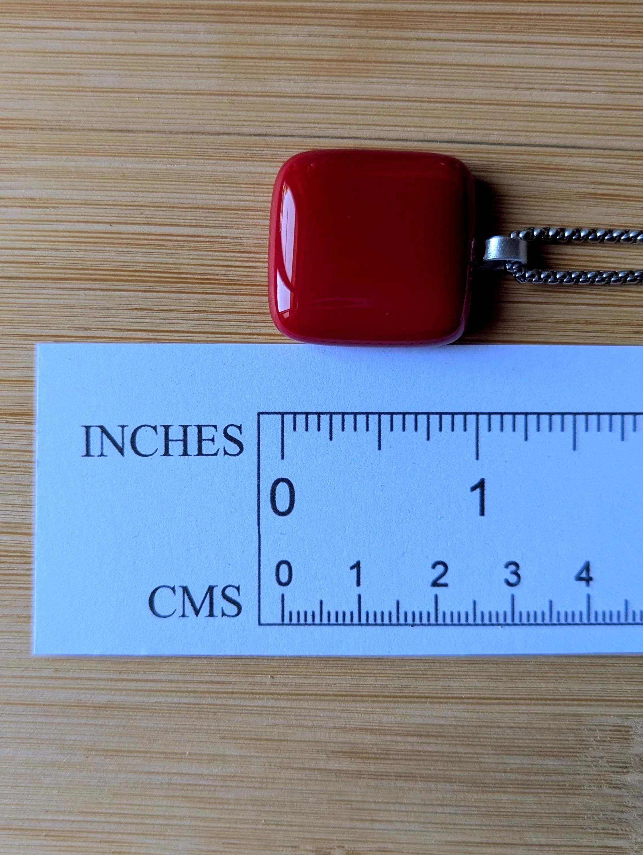 Handcrafted cherry red fused glass pendant necklace - Photo 3