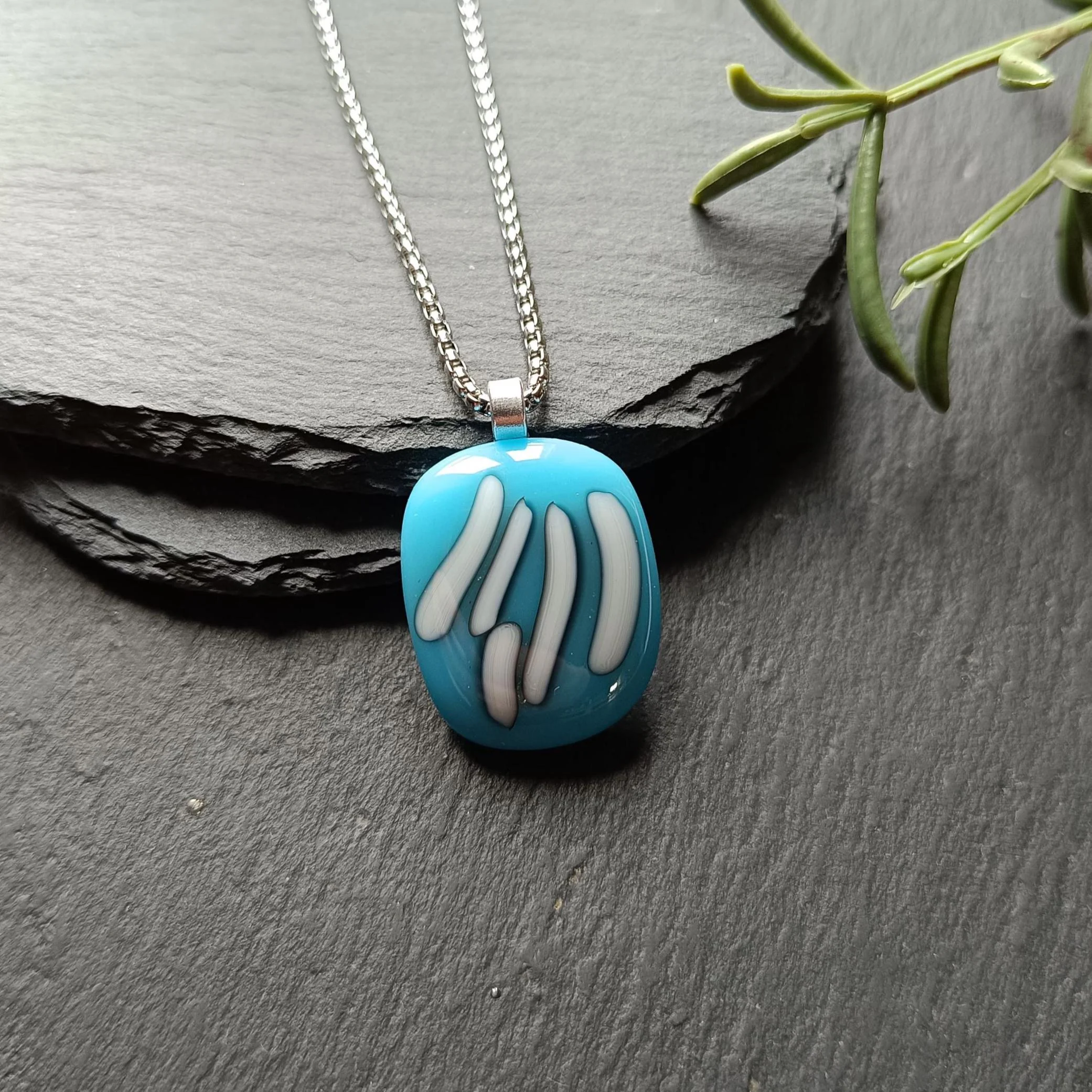 Handcrafted turquoise and vanilla fused glass pendant necklace - Photo 1