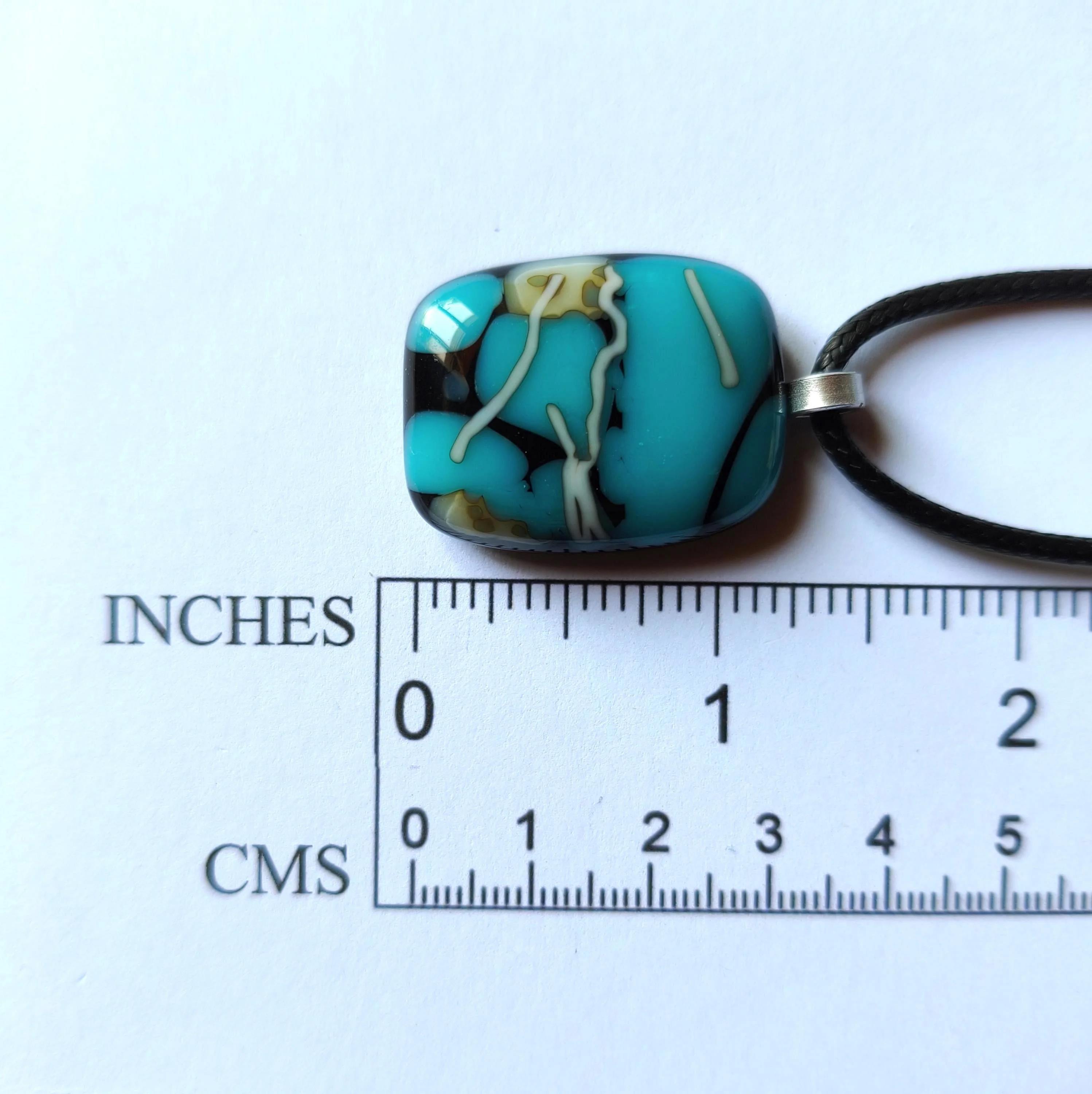 Turquoise fused glass pendant necklace - Photo 5