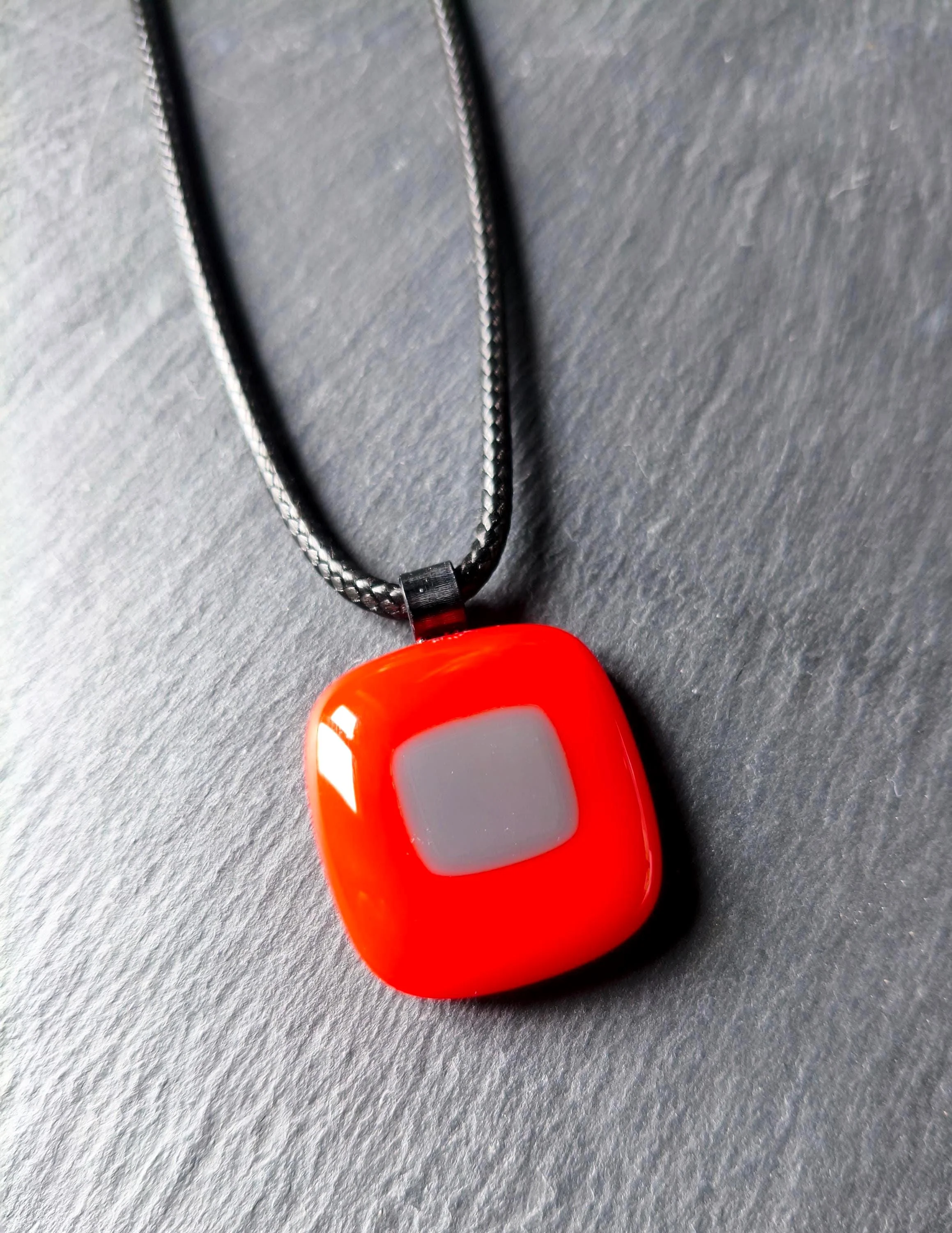 Handcrafted Red Funky Glass Pendant Necklace