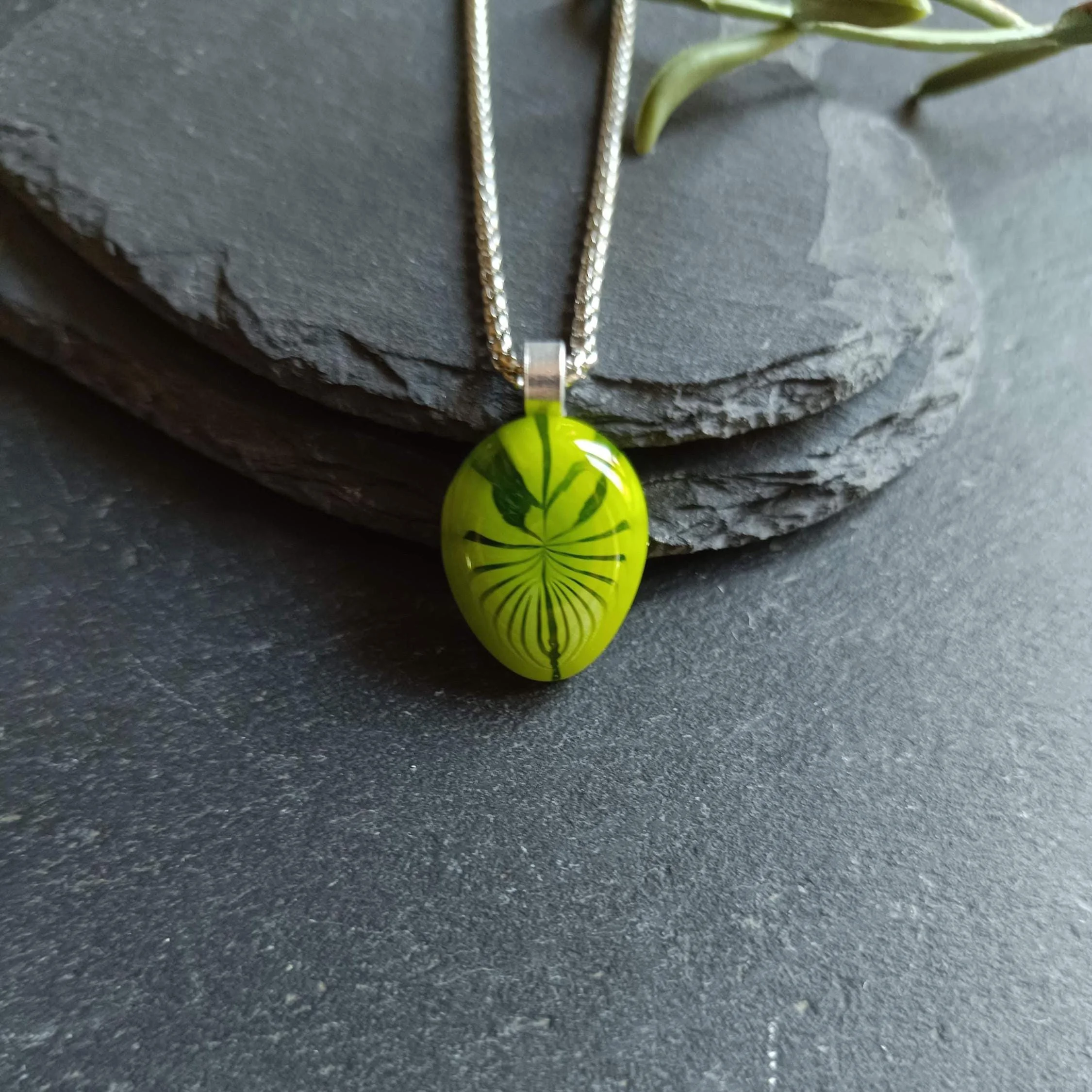 Handmade leaf fused glass pendant necklace - Photo 1