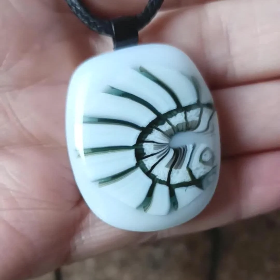 Handmade abstract fused glass pendant necklace - Photo 2