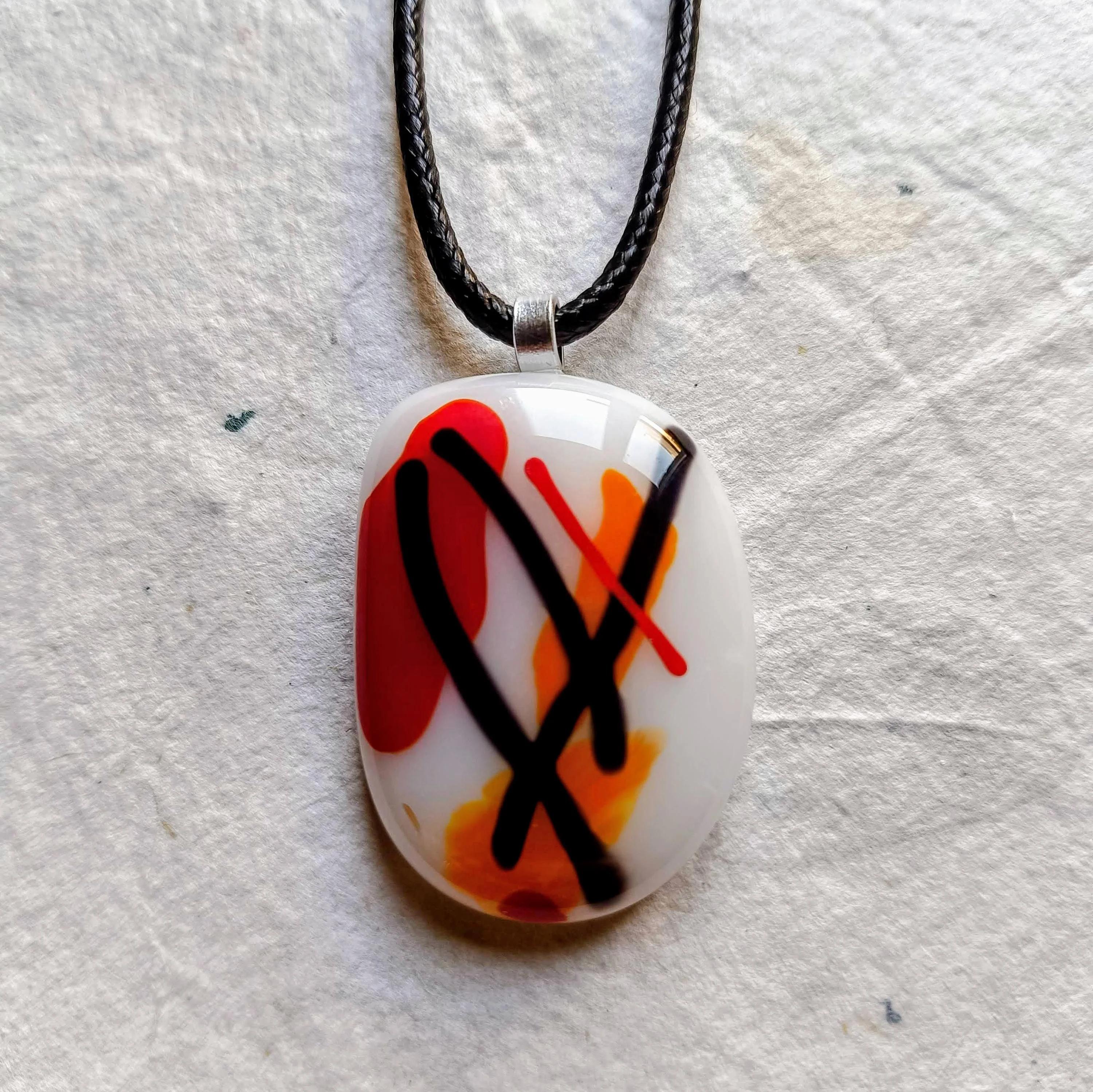Handmade artisanal glass necklace - Photo 2