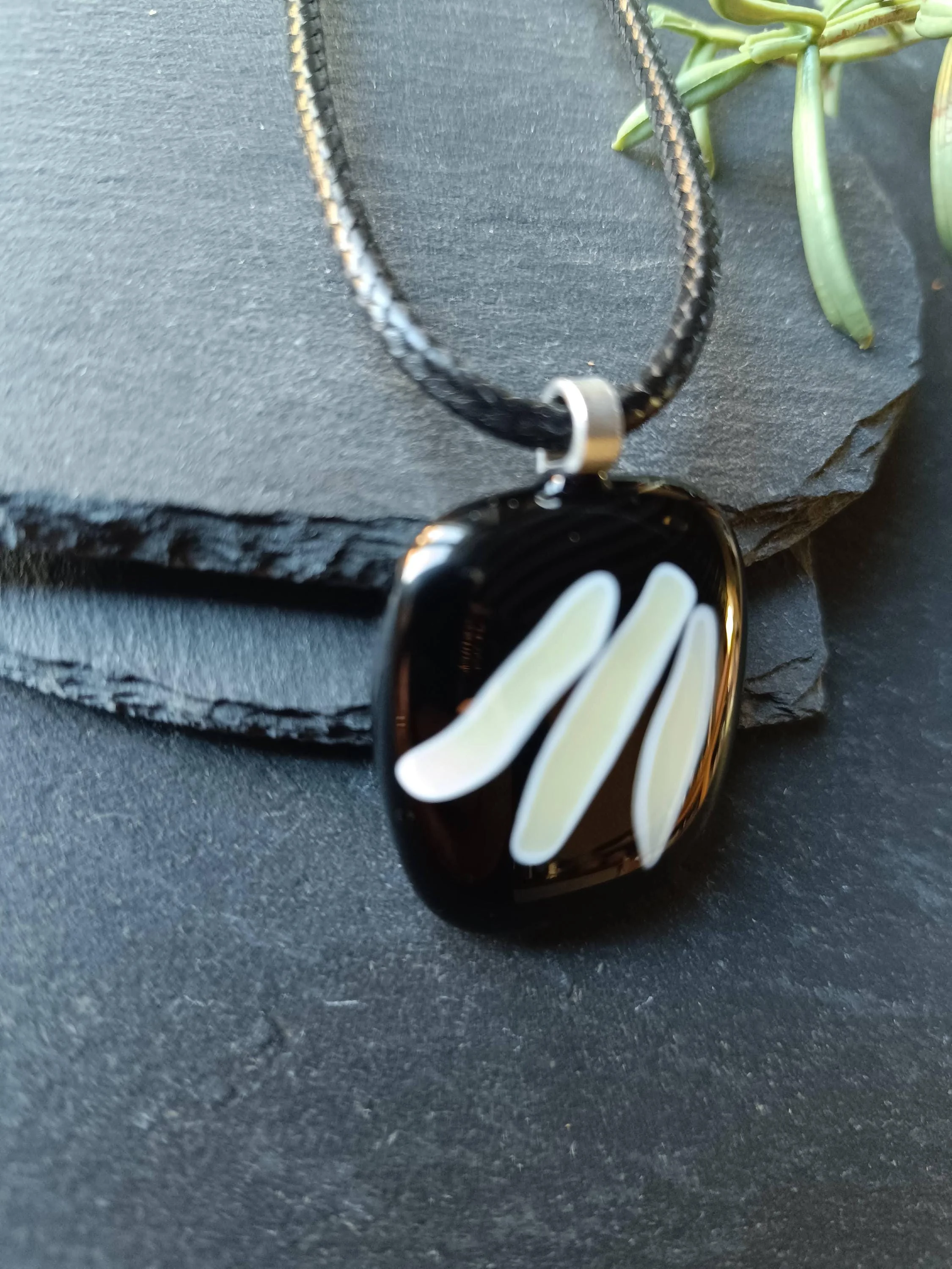 Handmade black and vanilla fused glass pendant necklace - Photo 5