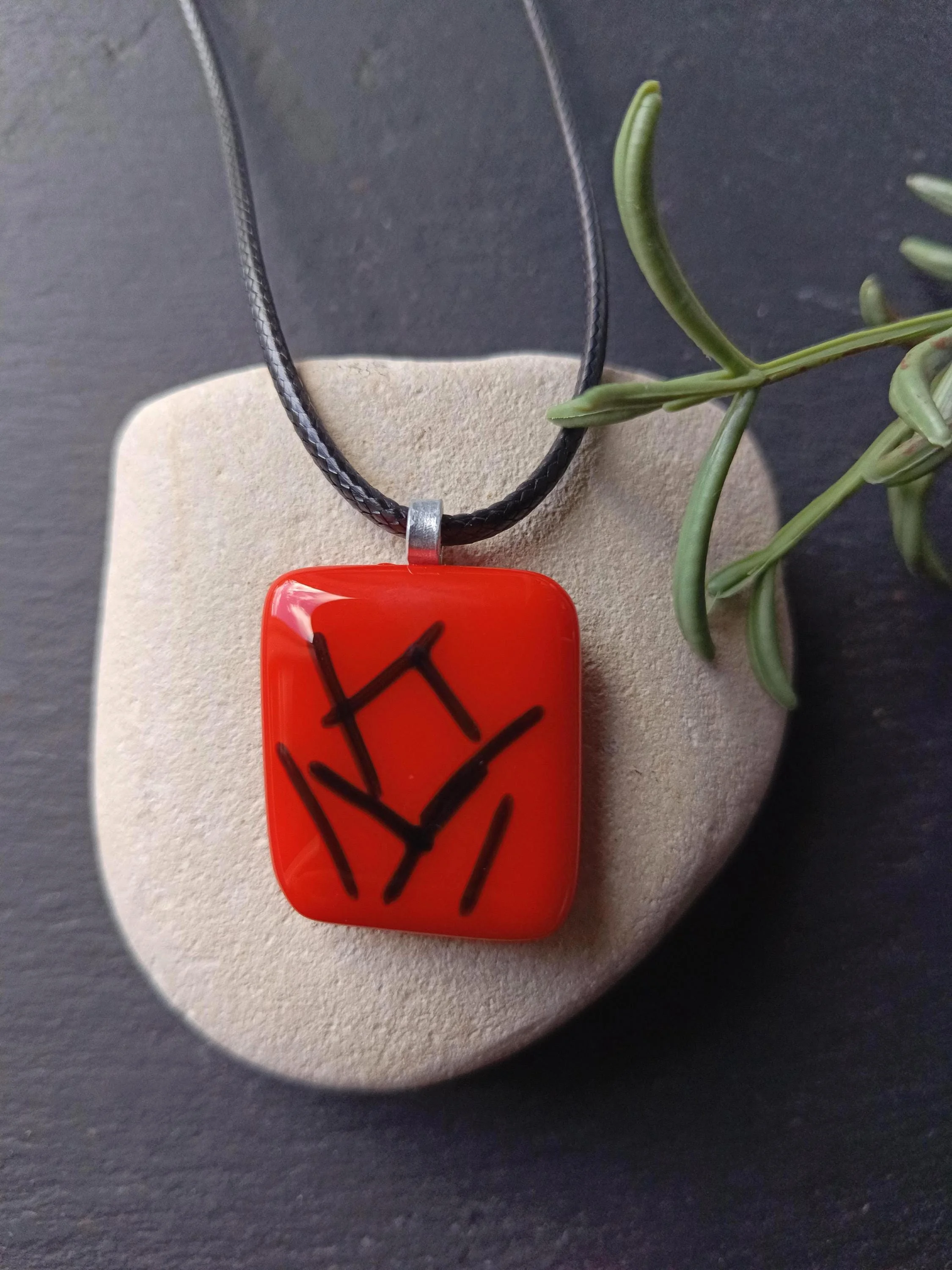 Handmade red and black fused glass pendant necklace - Photo 3
