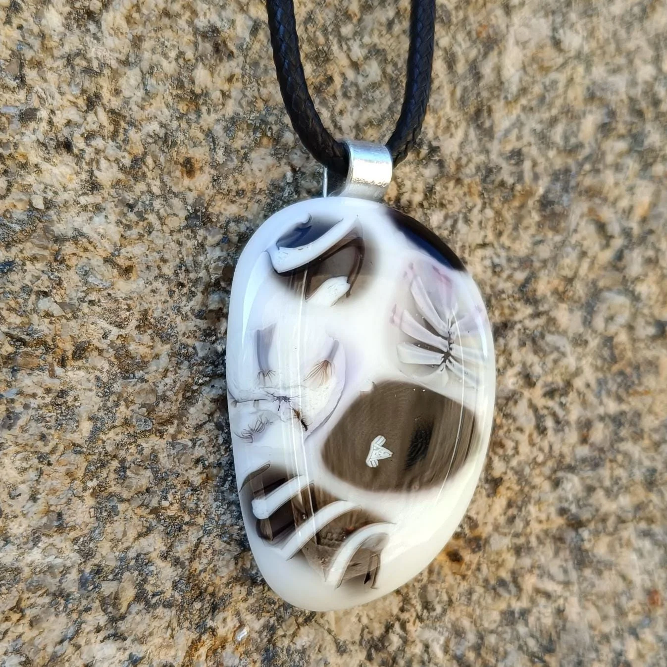 Handmade monochrome fused glass pendant  necklace - Photo 2