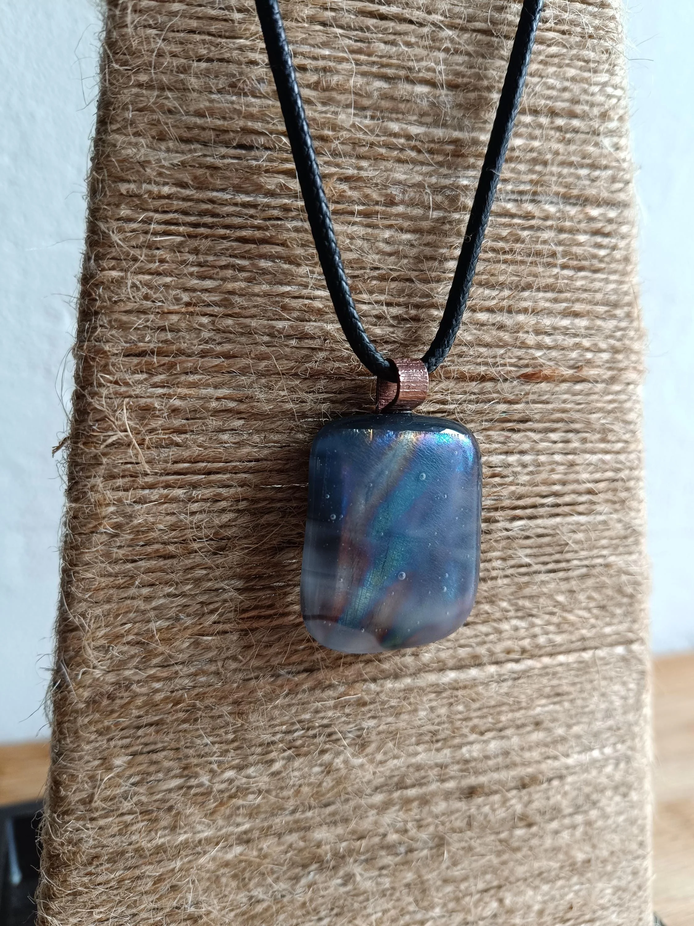 Handcrafted grey tone fused glass pendant necklace - Photo 2