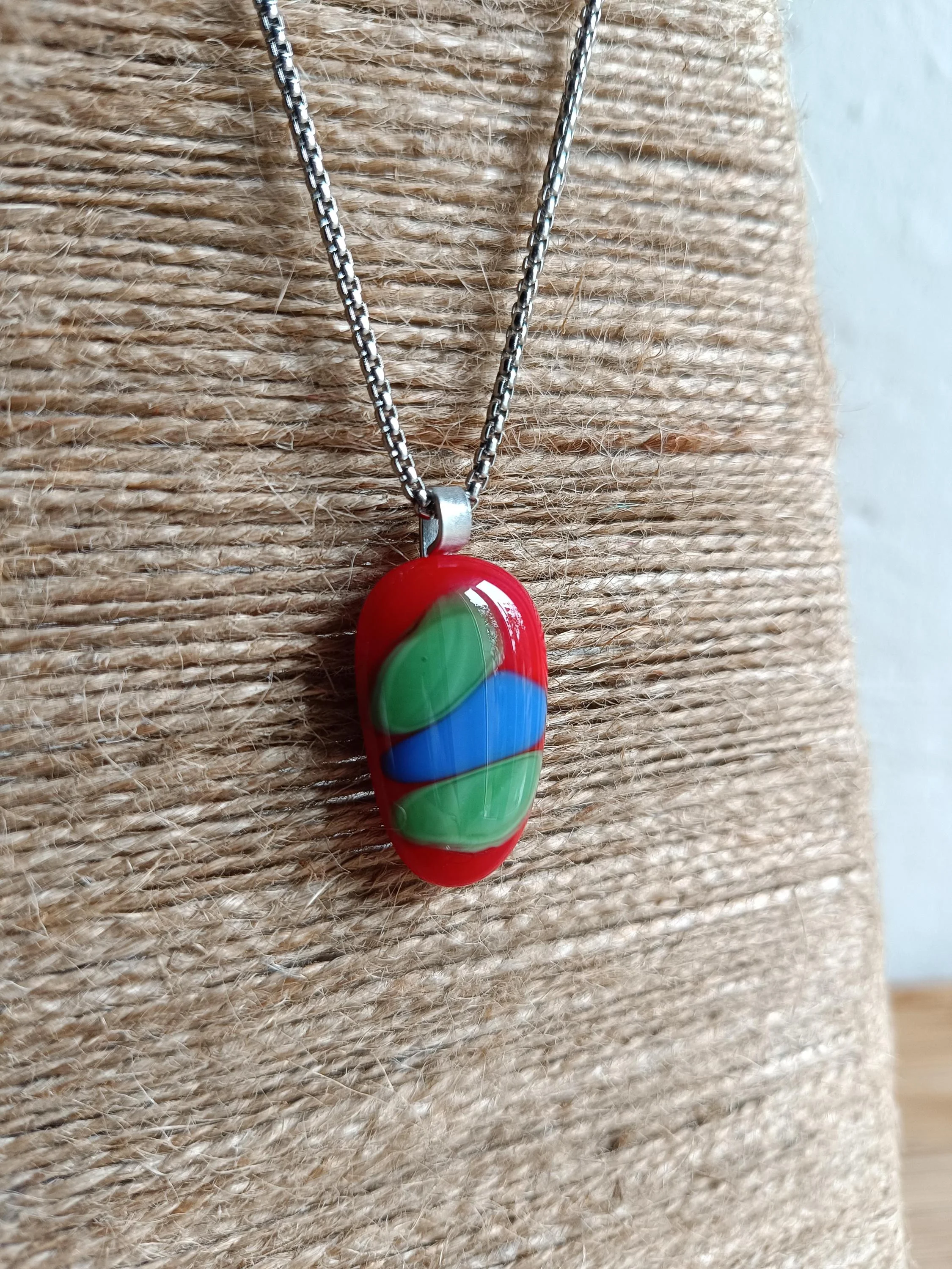 Handcrafted colourful abstract fused glass pendant necklace - Photo 4