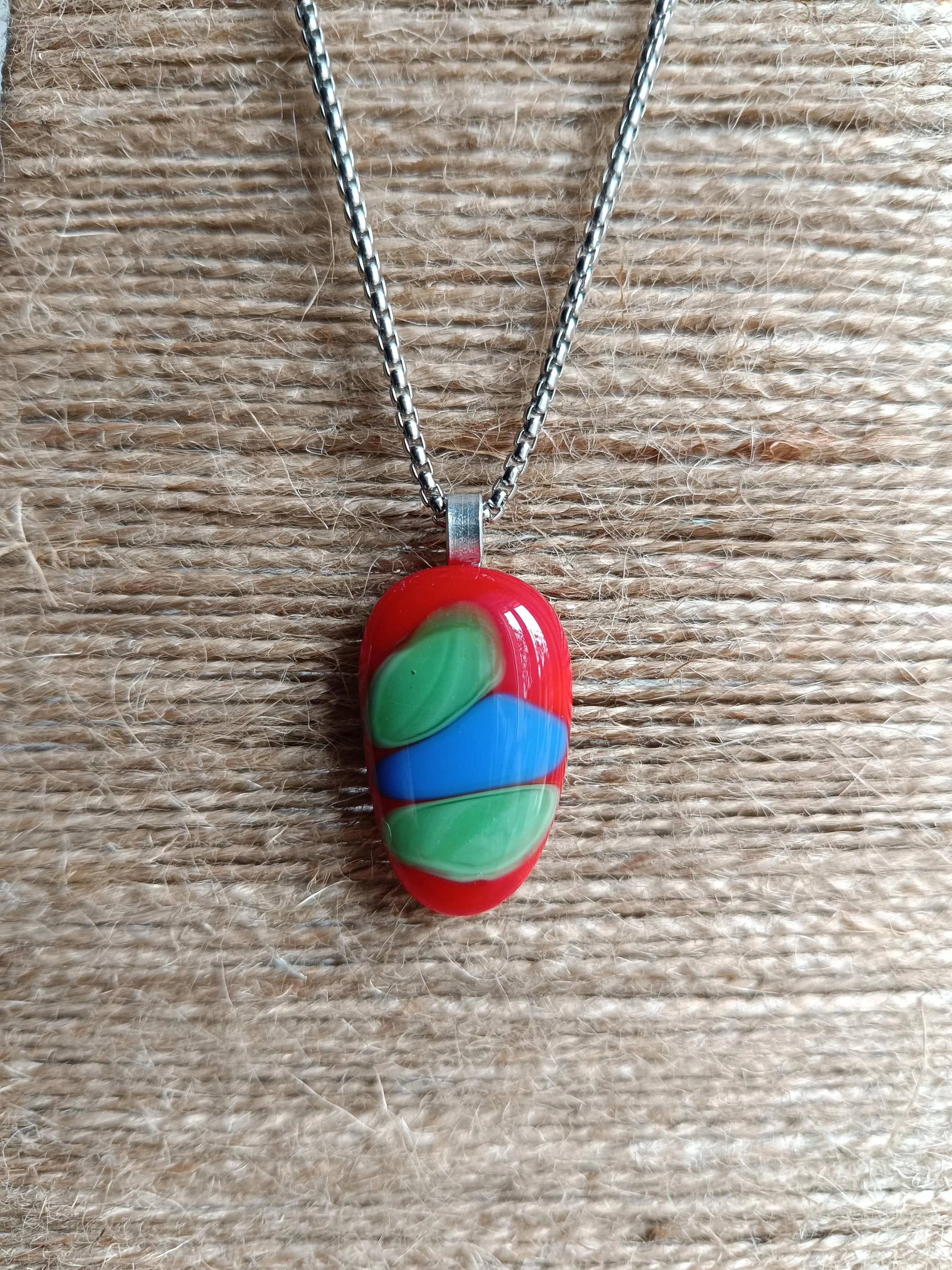 Handcrafted colourful abstract fused glass pendant necklace - Photo 6