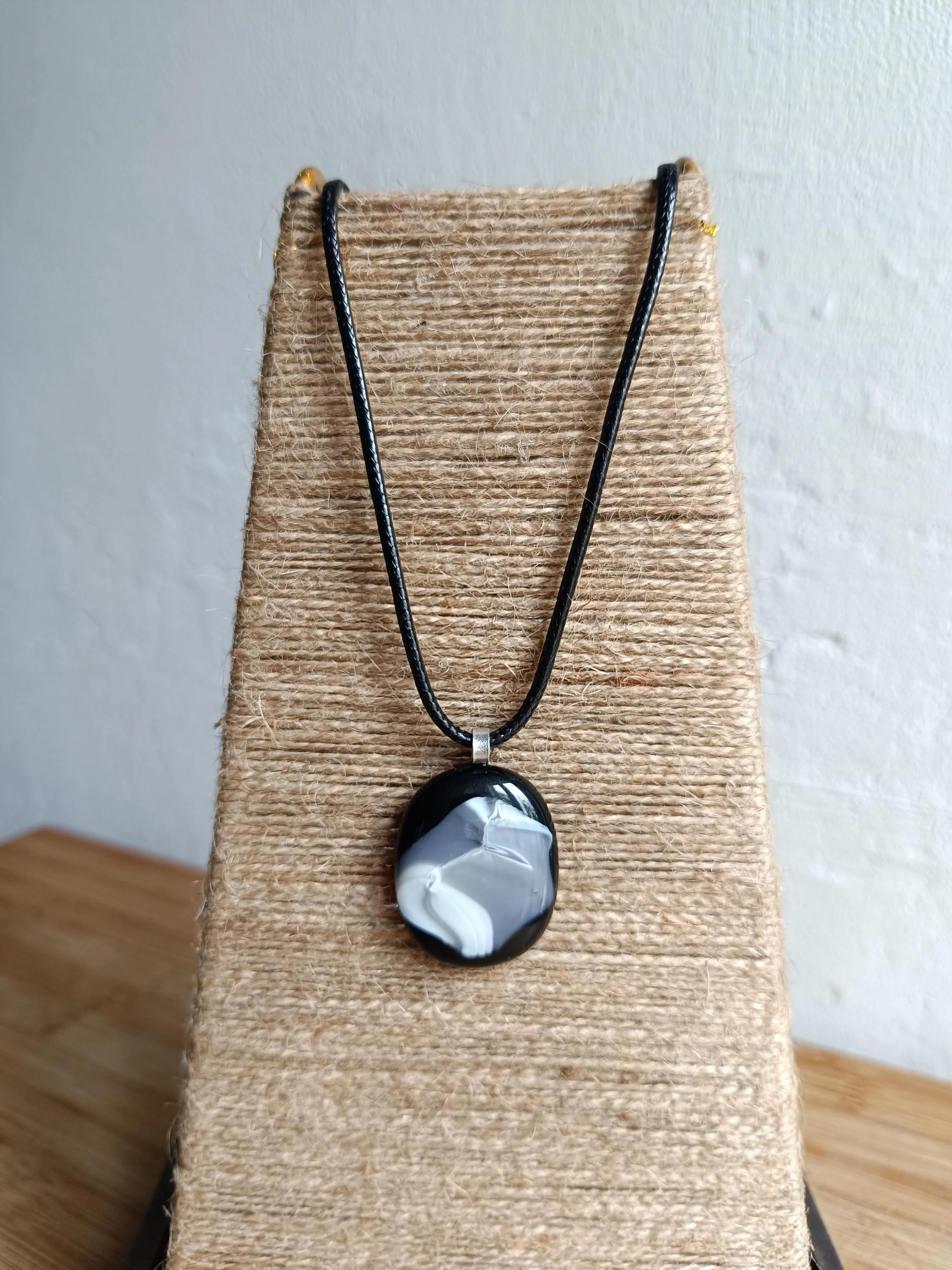 Handmade monotone fused glass pendant necklace - Photo 2
