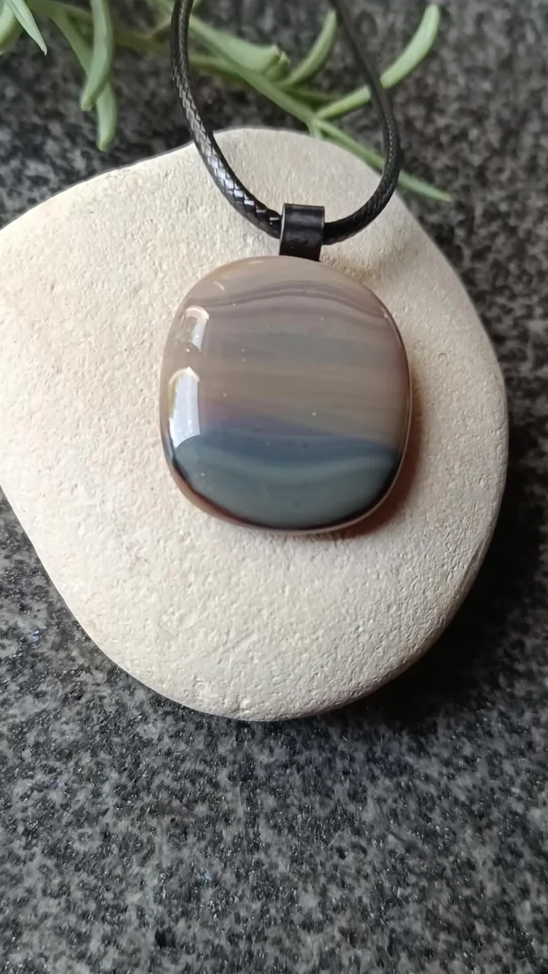 Men's Handmade Glass Pendant Necklace - Photo 4