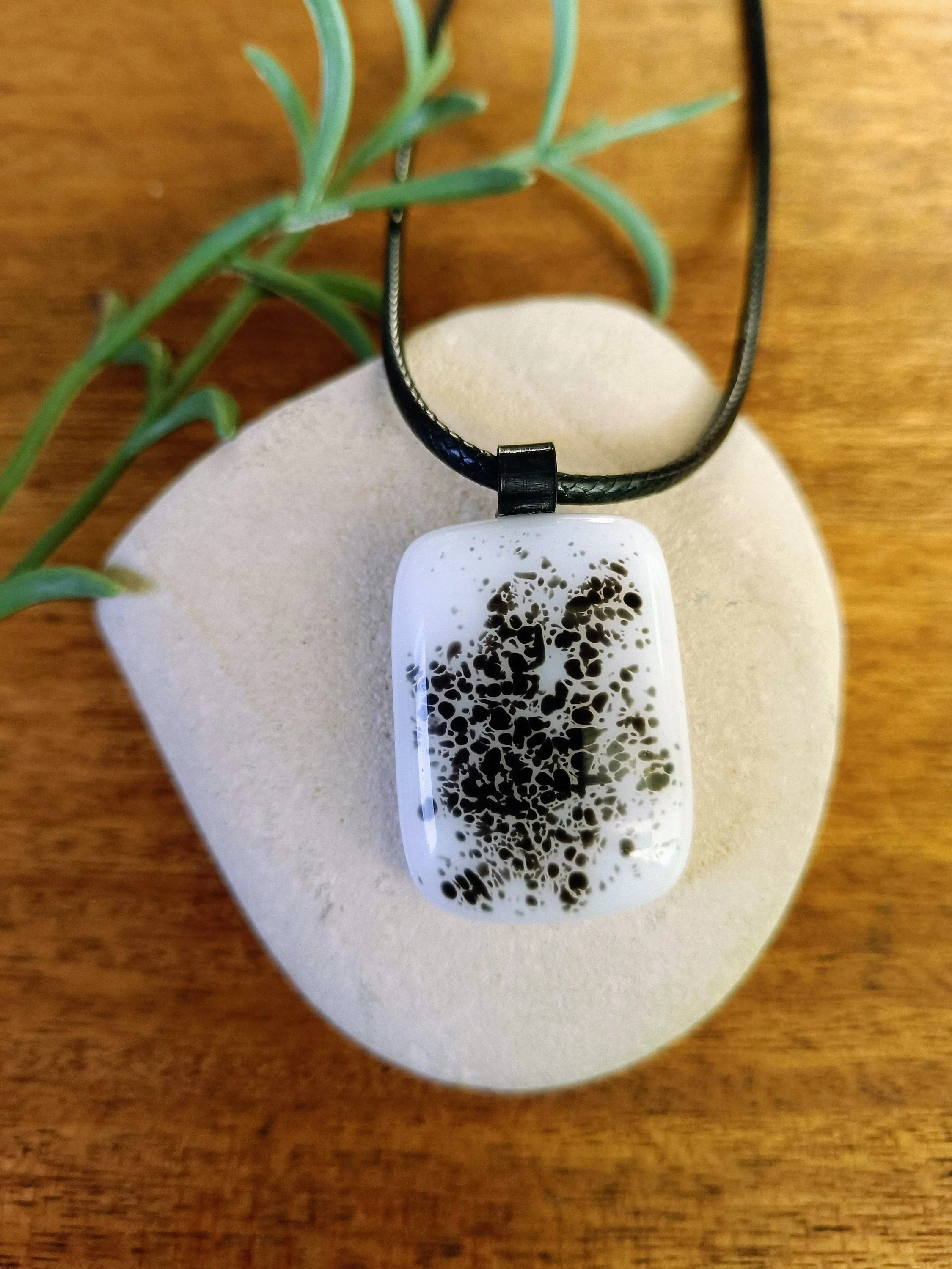 Handmade boho grungy black and white fused glass pendant necklace - Photo 2