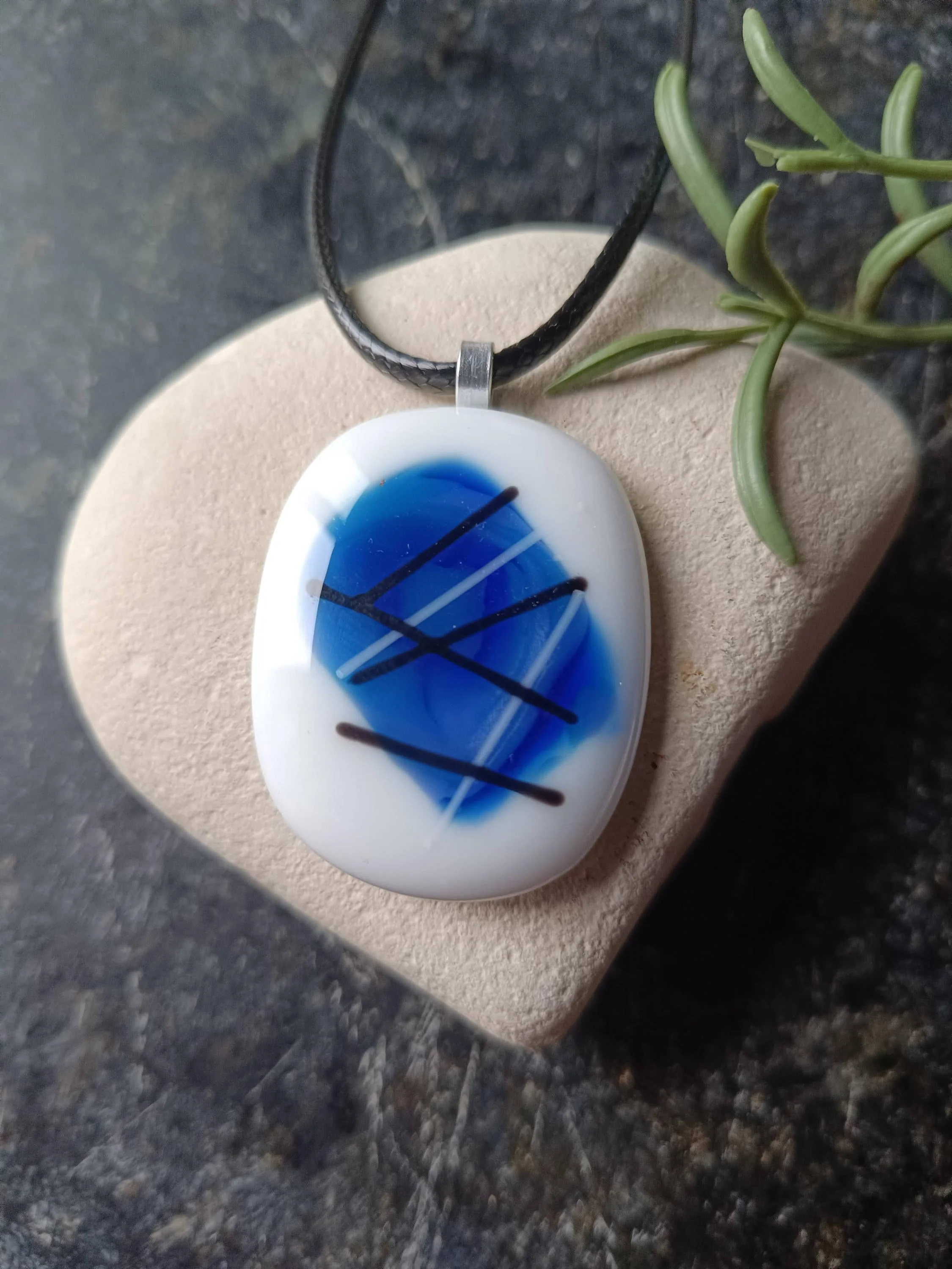Handmade fused glass pendant with cord necklace - Photo 2