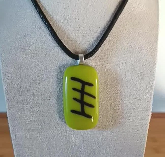 Handmade lime green fused glass pendant cord necklace - Photo 3