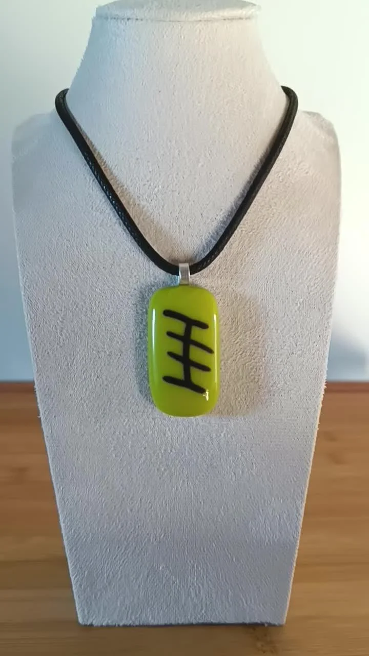 Handmade lime green fused glass pendant cord necklace - Photo 4
