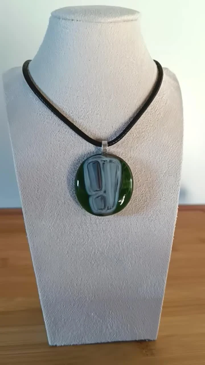 Handmade fused transparent green glass pendant necklace - Photo 6